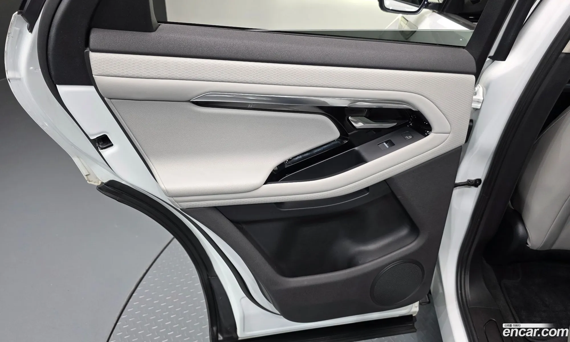 Land Rover Range Rover Evoque 2021 — 15