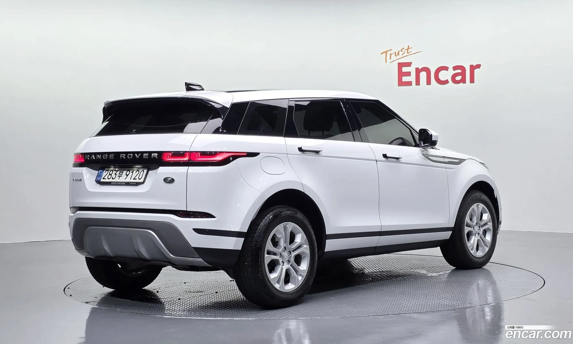 Land Rover Range Rover Evoque 2021 — 30