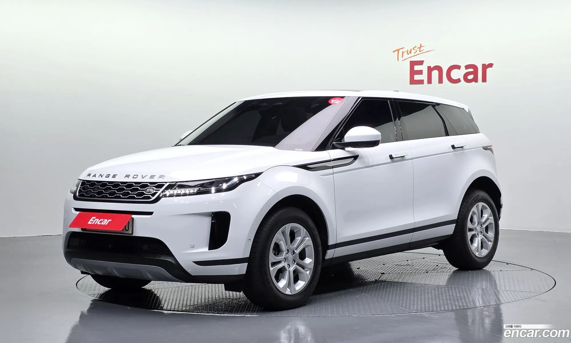 Land Rover Range Rover Evoque 2021 — 24