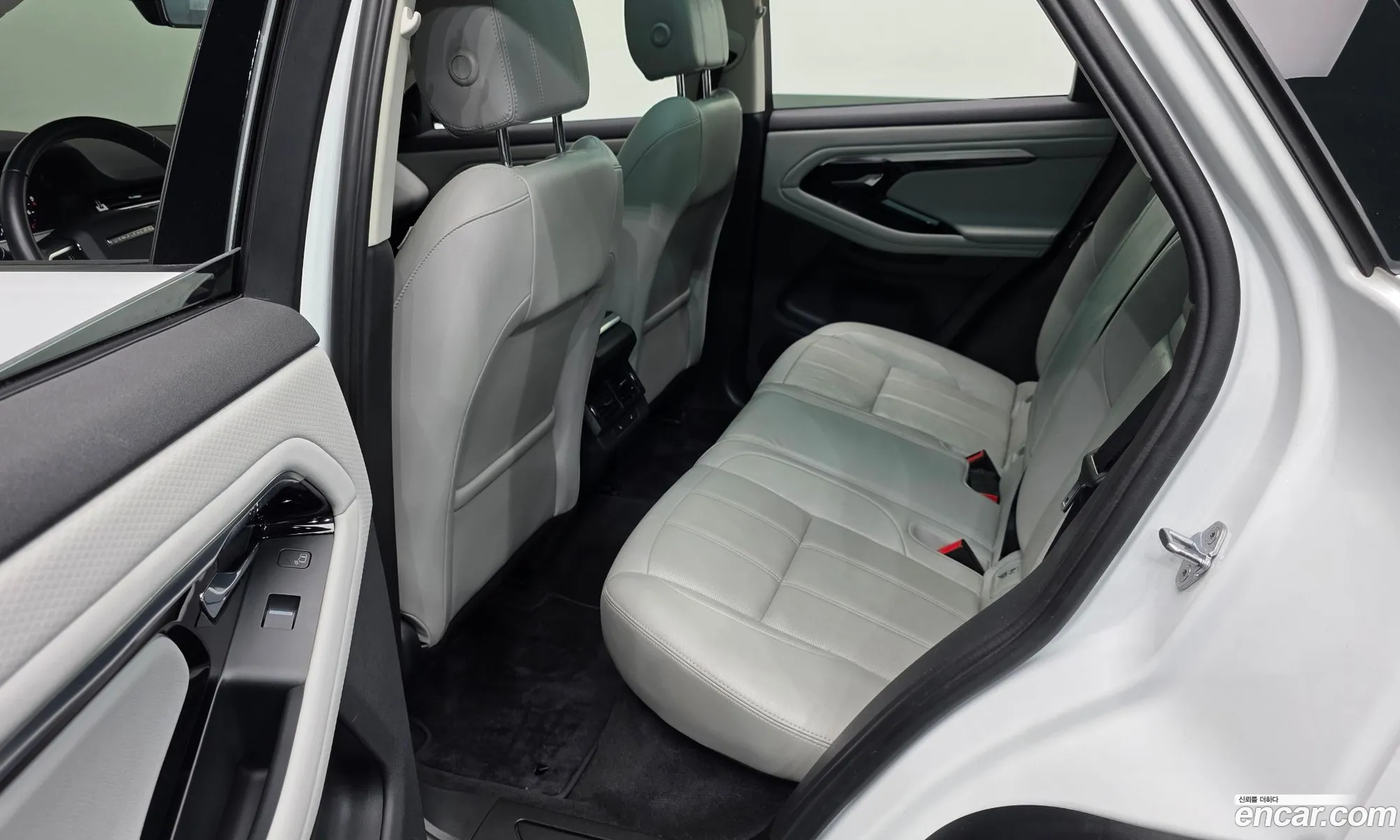 Land Rover Range Rover Evoque 2021 — 31