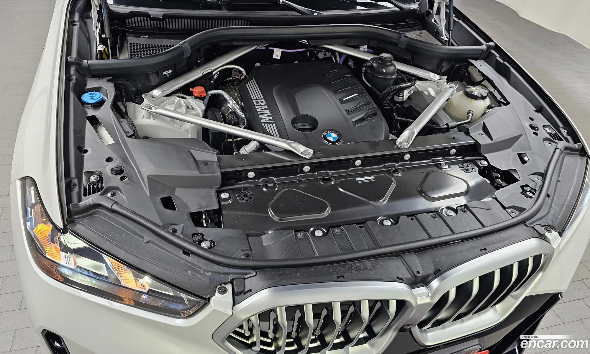 BMW X6 2025 — 24