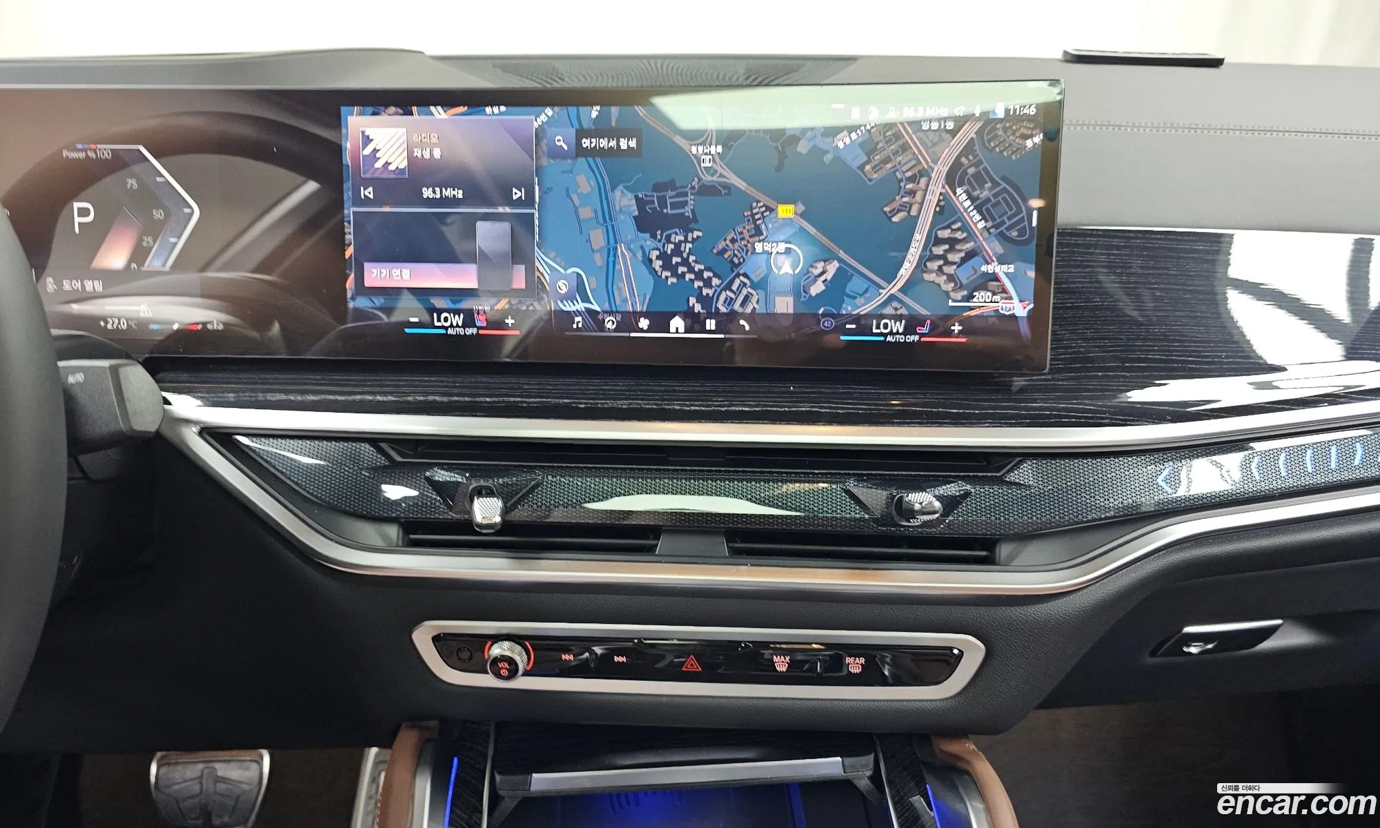 BMW X6 2025 — 27
