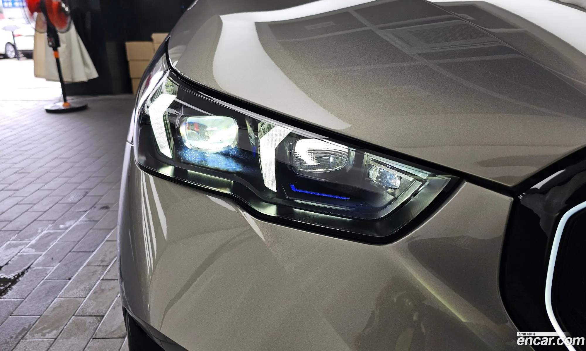 BMW 5 Series 2025 WBA21FJ03TCW14984 — 4