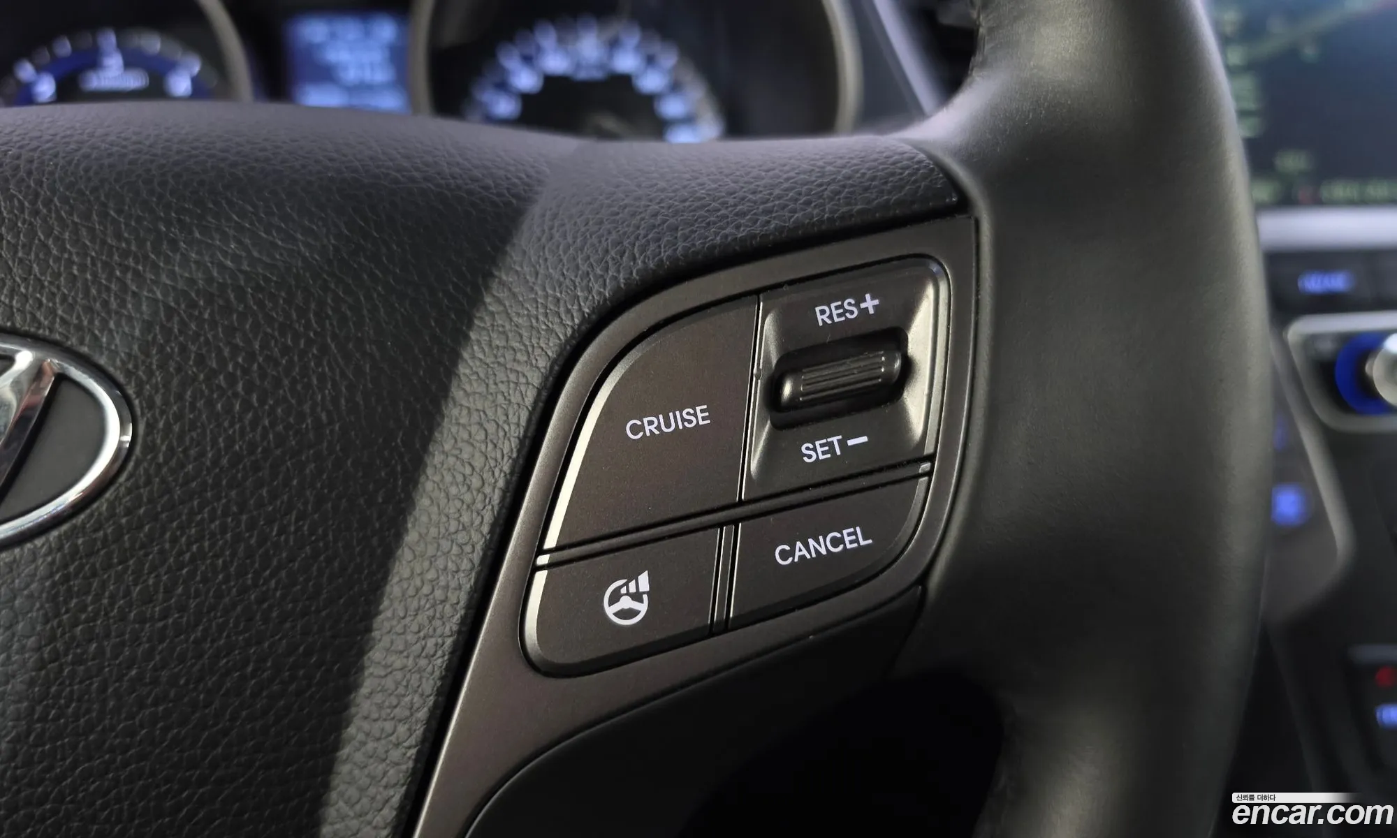 Hyundai Santa Fe DM 2014 — 30