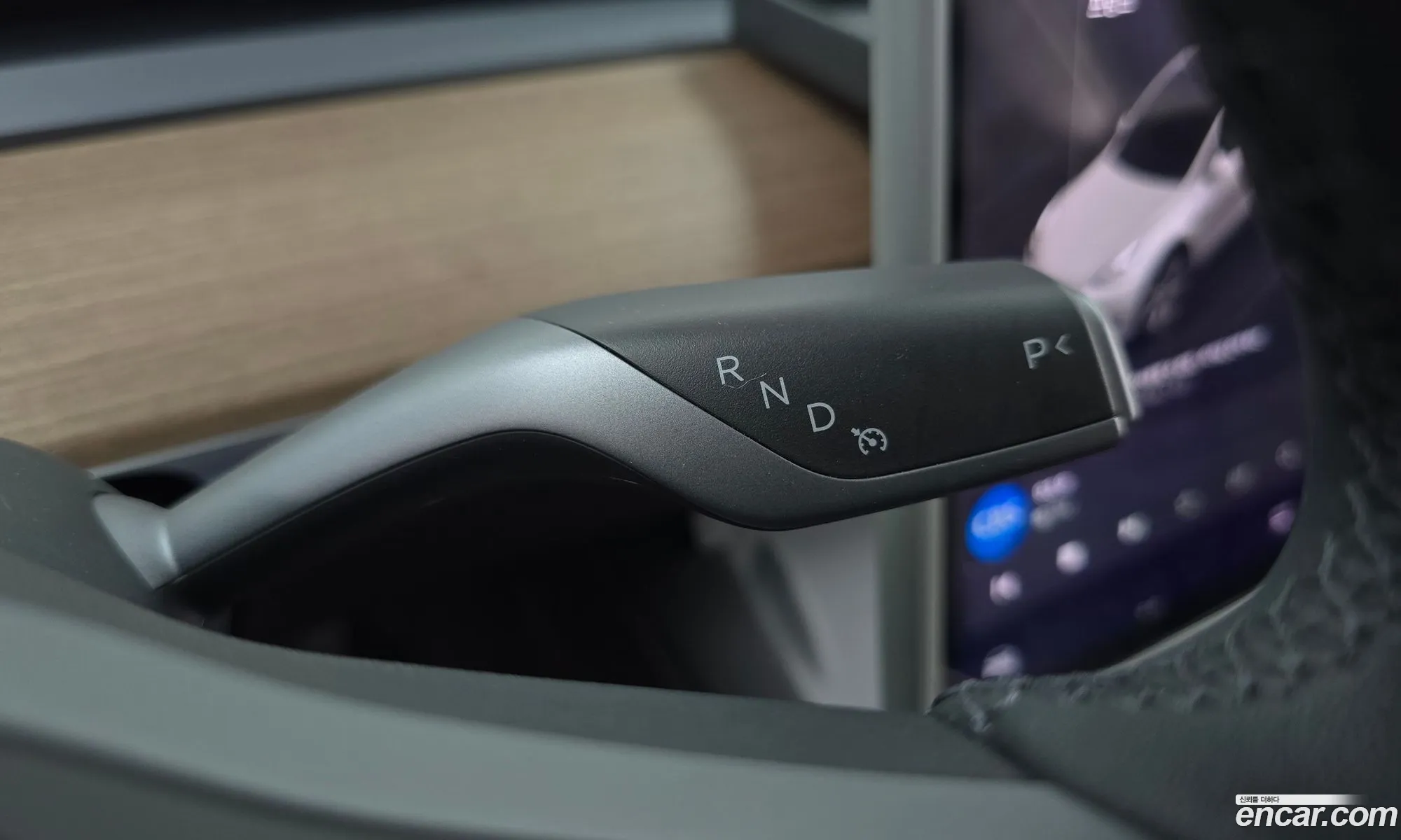 Tesla Model Y 2024 LRWYGCFS1RC425499 — 13