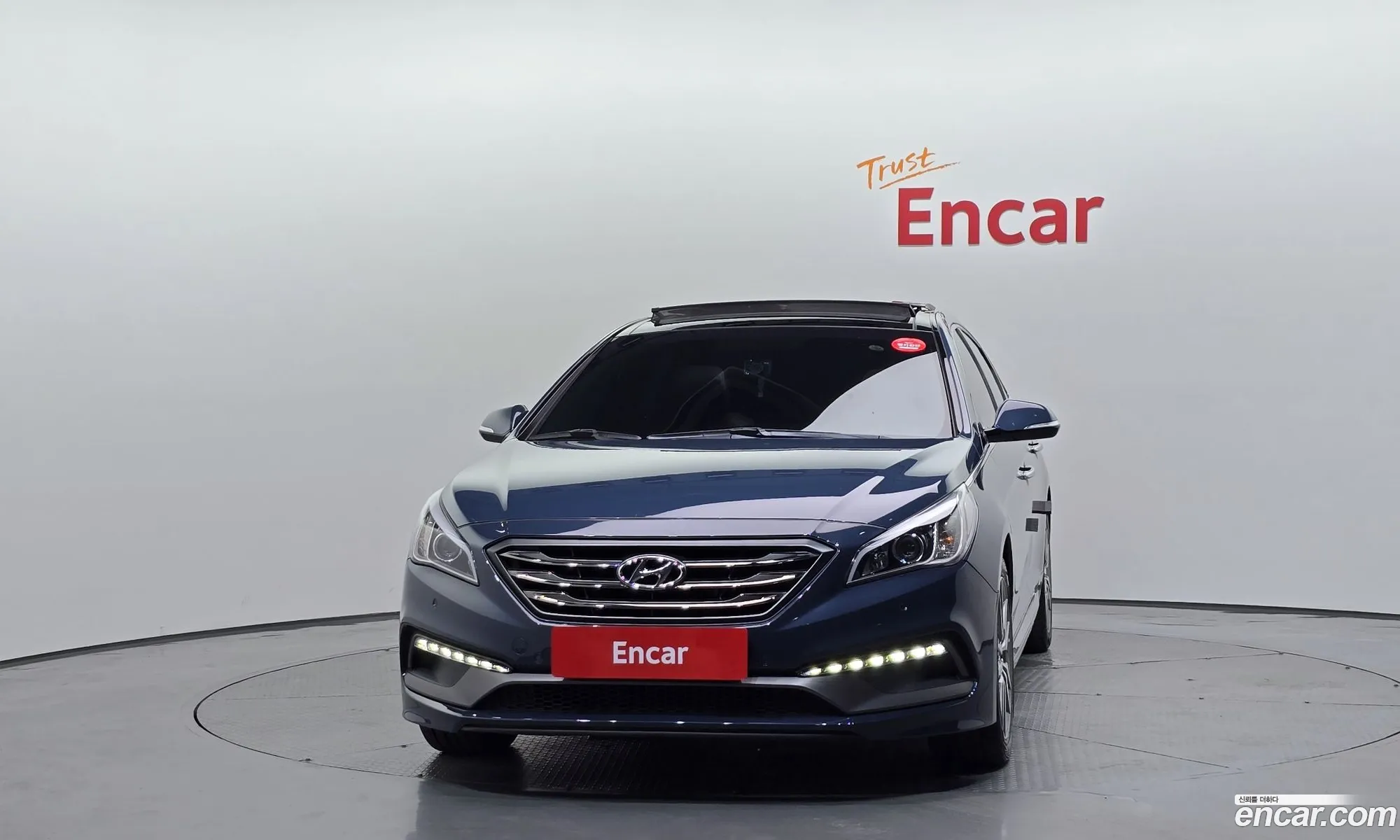 Hyundai LF Sonata 2016 — 27