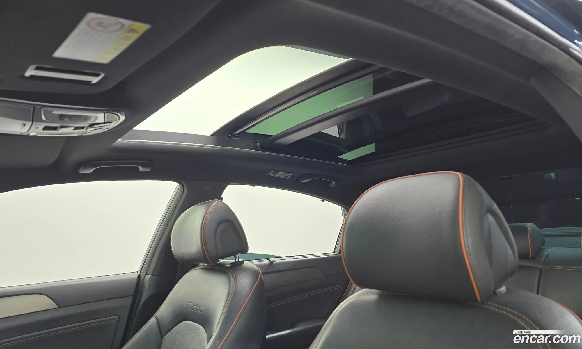 Hyundai LF Sonata 2016 — 25