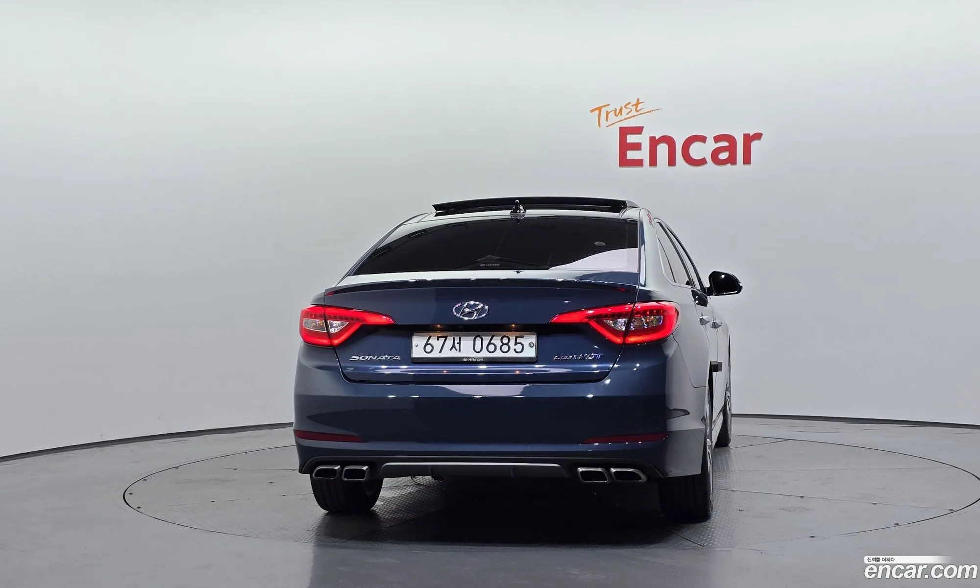 Hyundai LF Sonata 2016 — 32