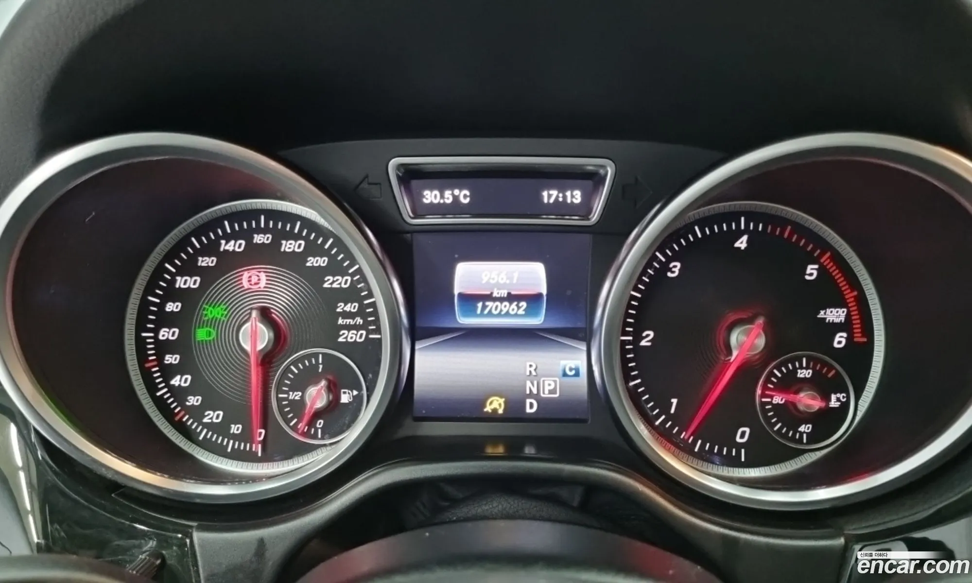 Mercedes-Benz GLE-Class W166 2017 — 6
