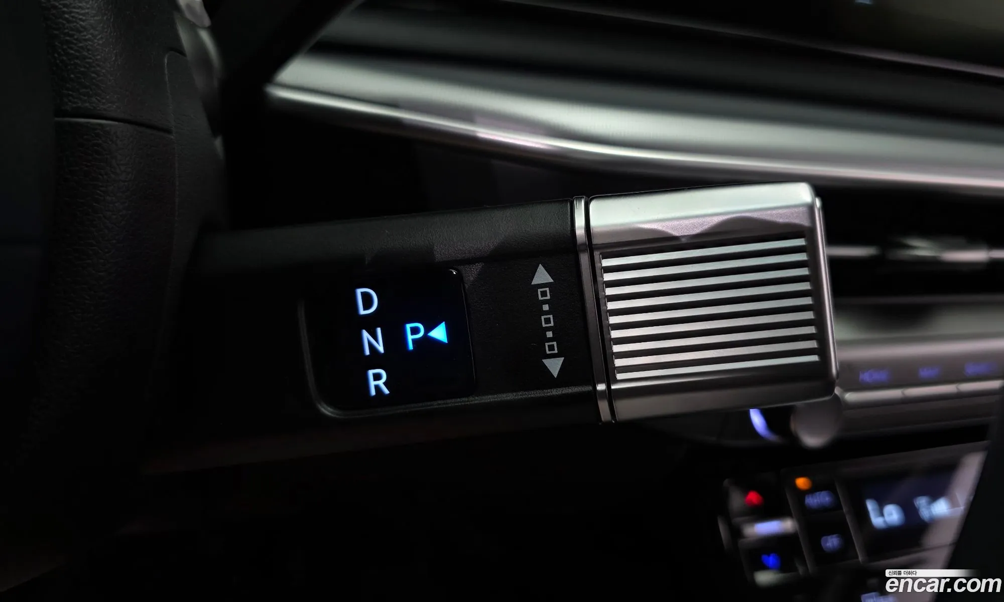 Hyundai Grandeur 2023 — 15