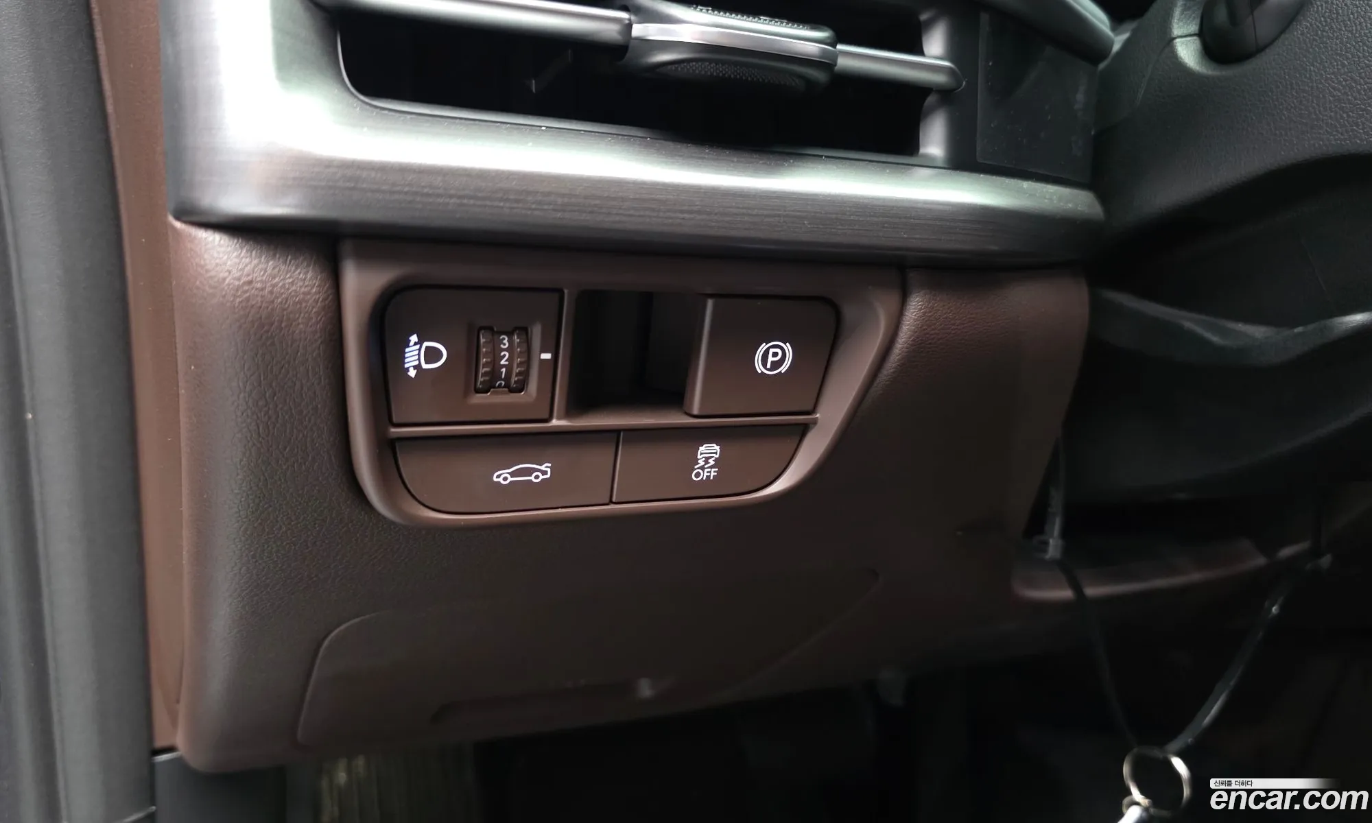 Hyundai Grandeur 2023 — 27