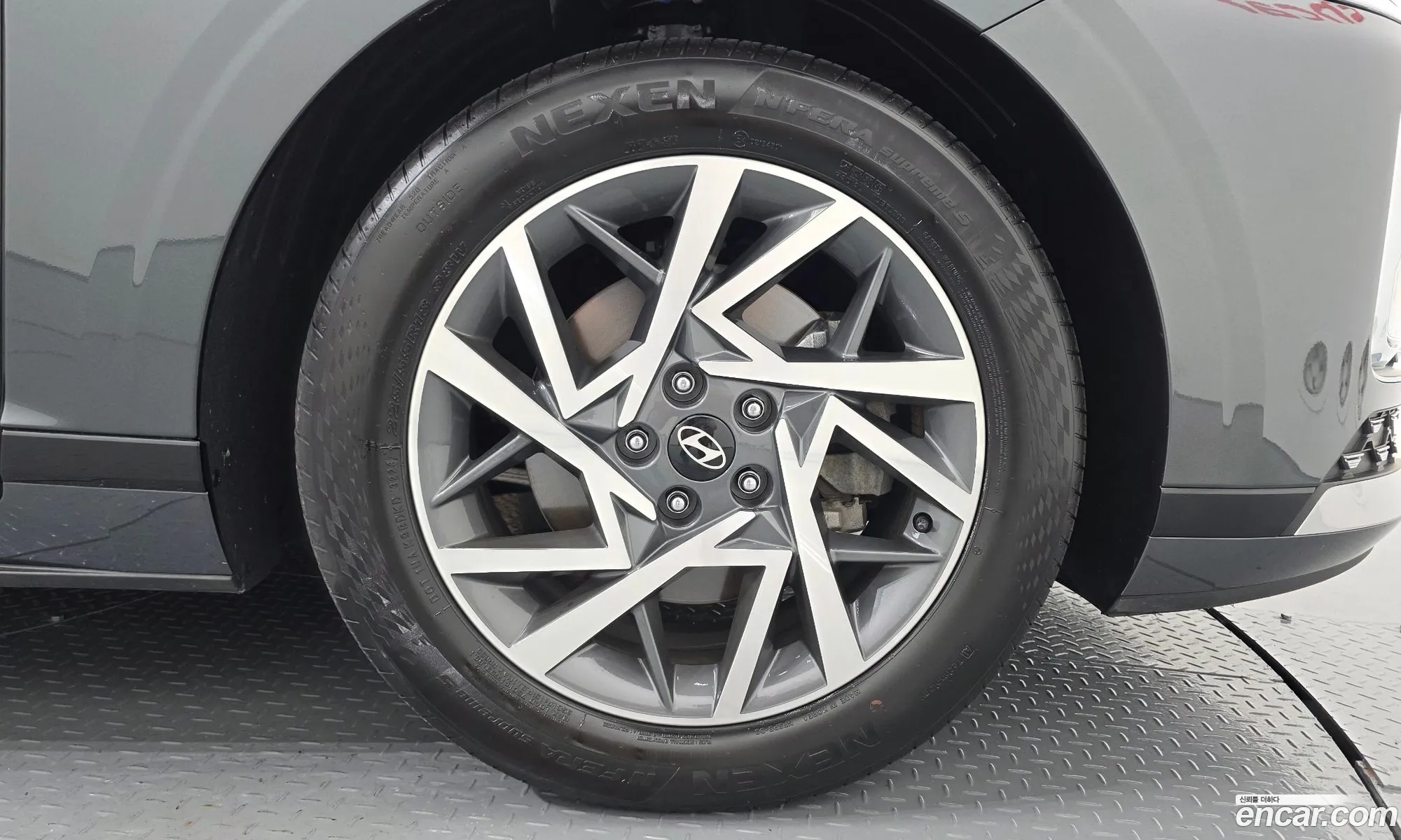 Hyundai Grandeur 2023 — 25