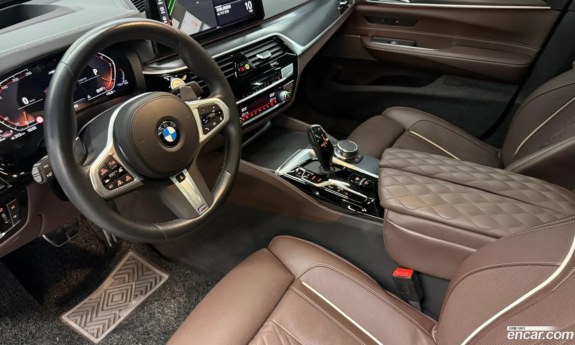 BMW 6 Series GT 2023 — 16