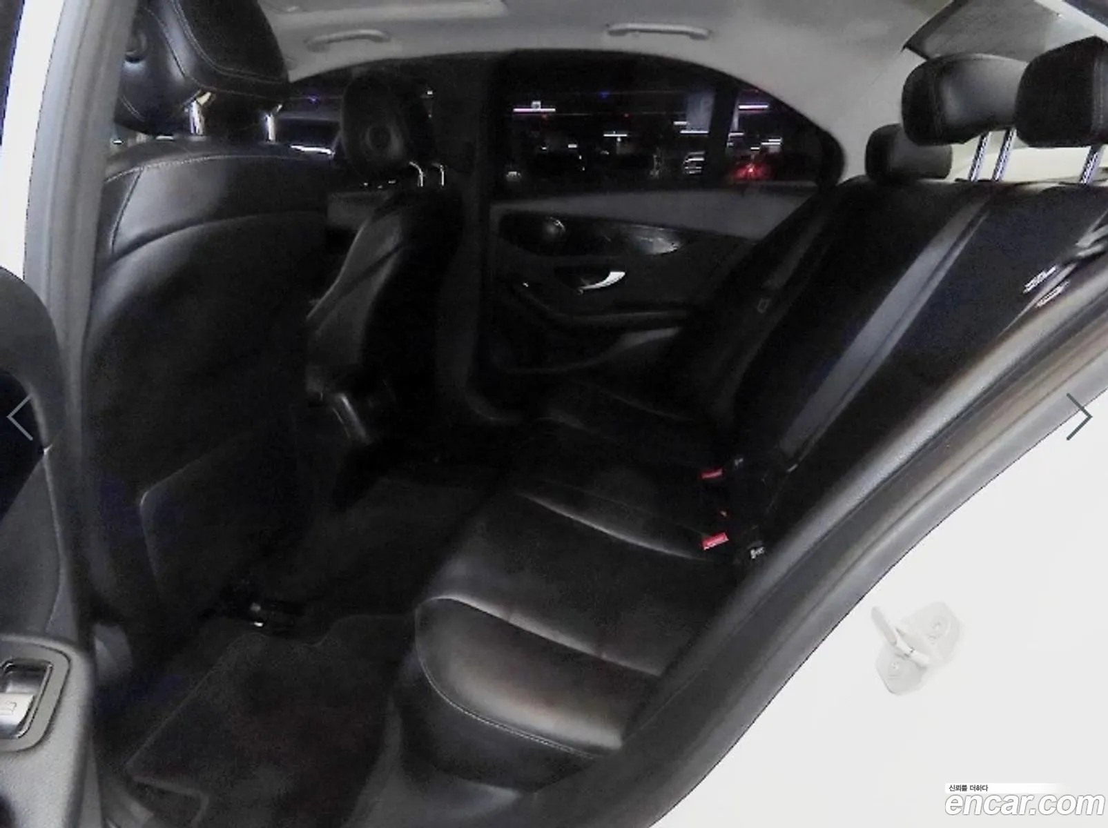 Mercedes-Benz C-Class W205 2015 — 19