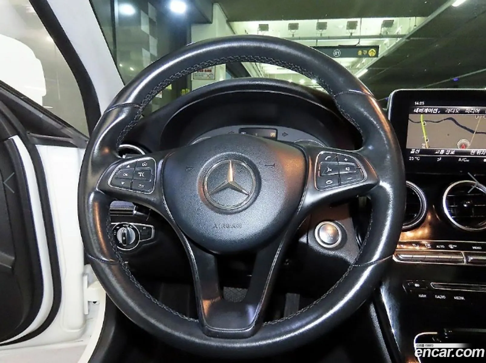 Mercedes-Benz C-Class W205 2015 — 4