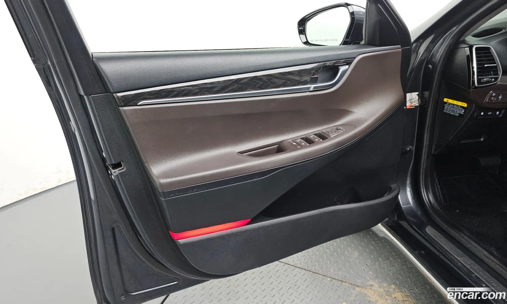 Hyundai Grandeur IG 2018 — 22