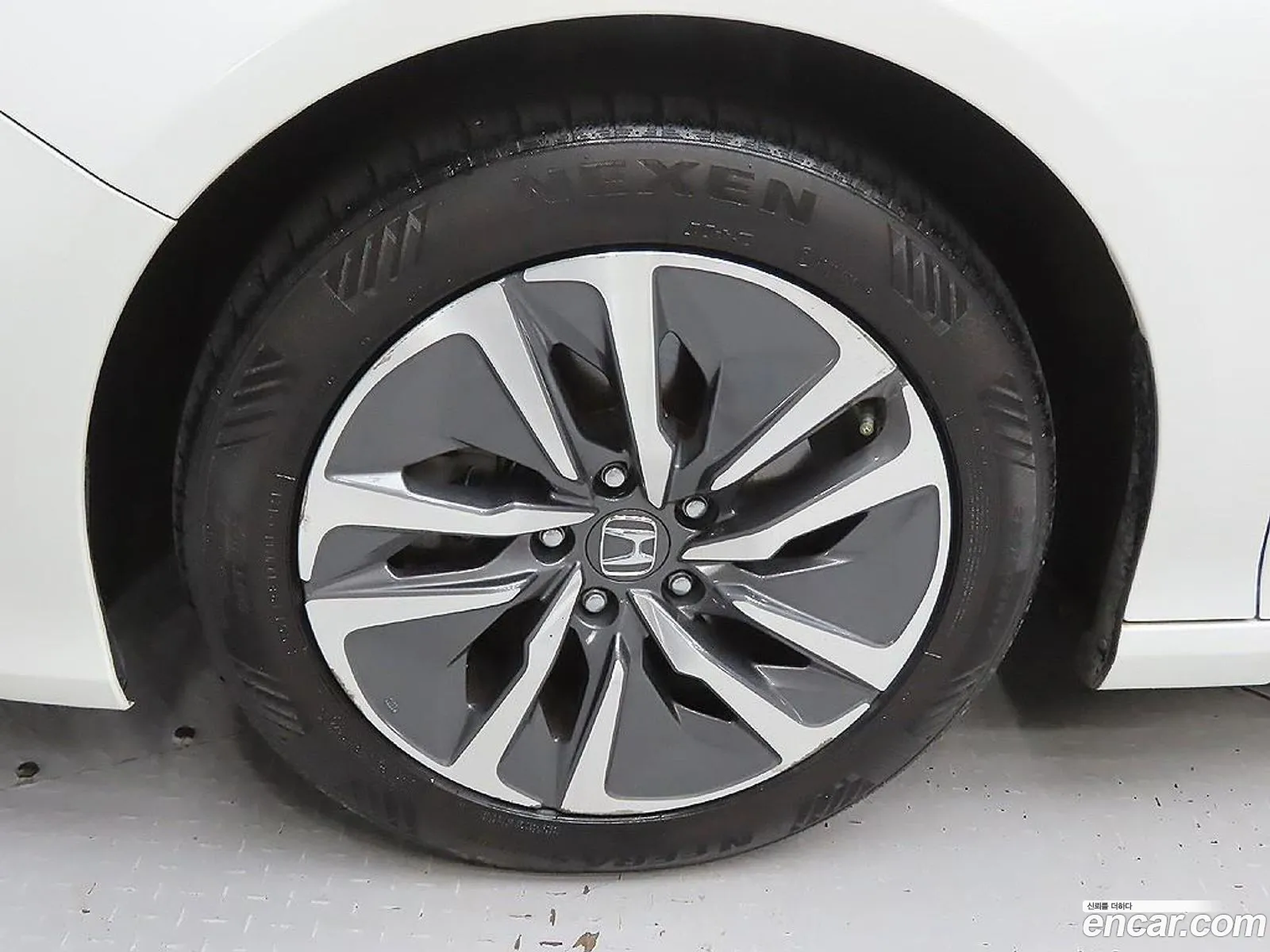 Honda Accord 10th Gen 2019 — 6
