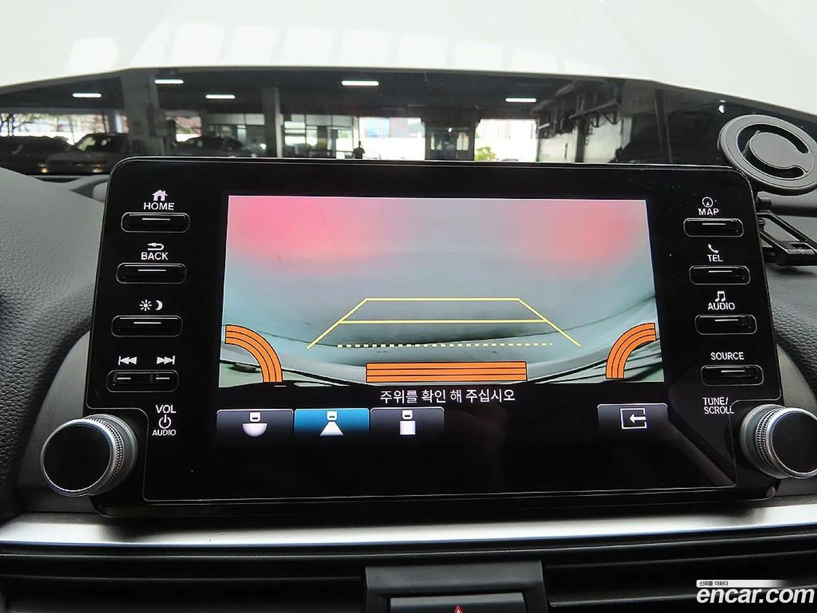 Honda Accord 10th Gen 2019 — 4
