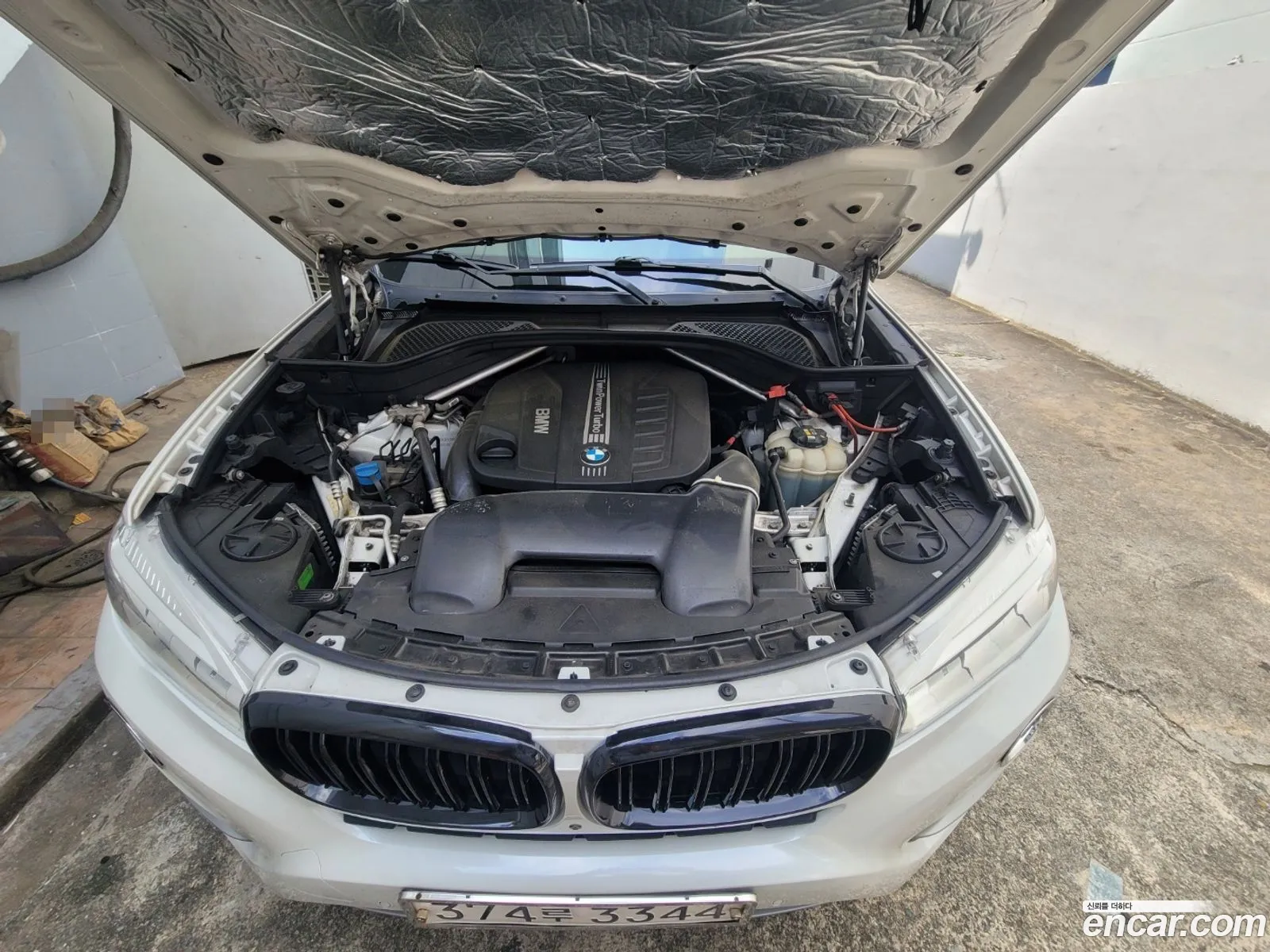 BMW X6 2017 — 2