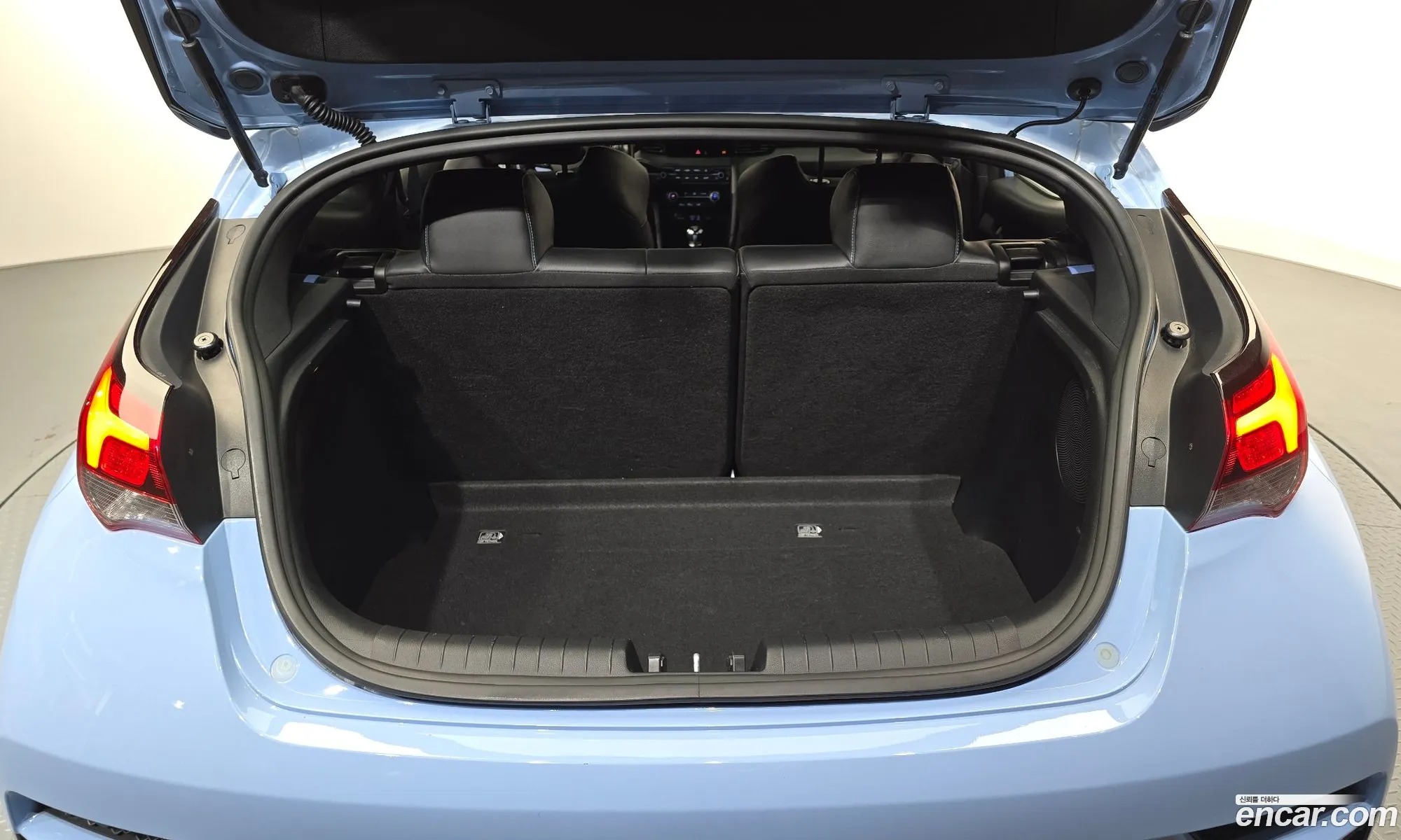 Hyundai Veloster 2019 — 4