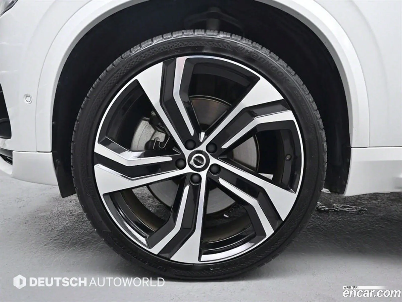 Volvo XC90 2020 — 2