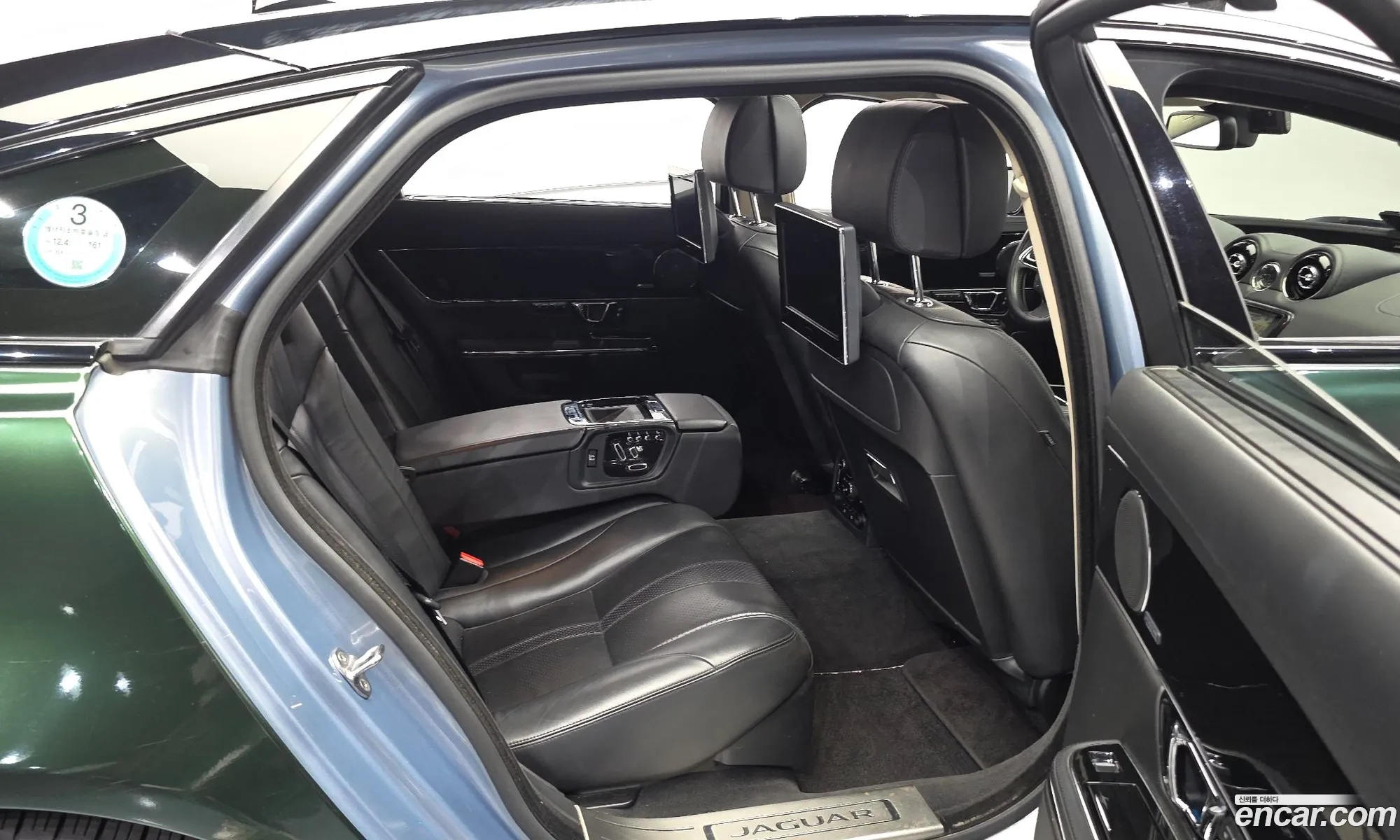 Jaguar XJ 2013 SAJAA2220ENV60401 — 12