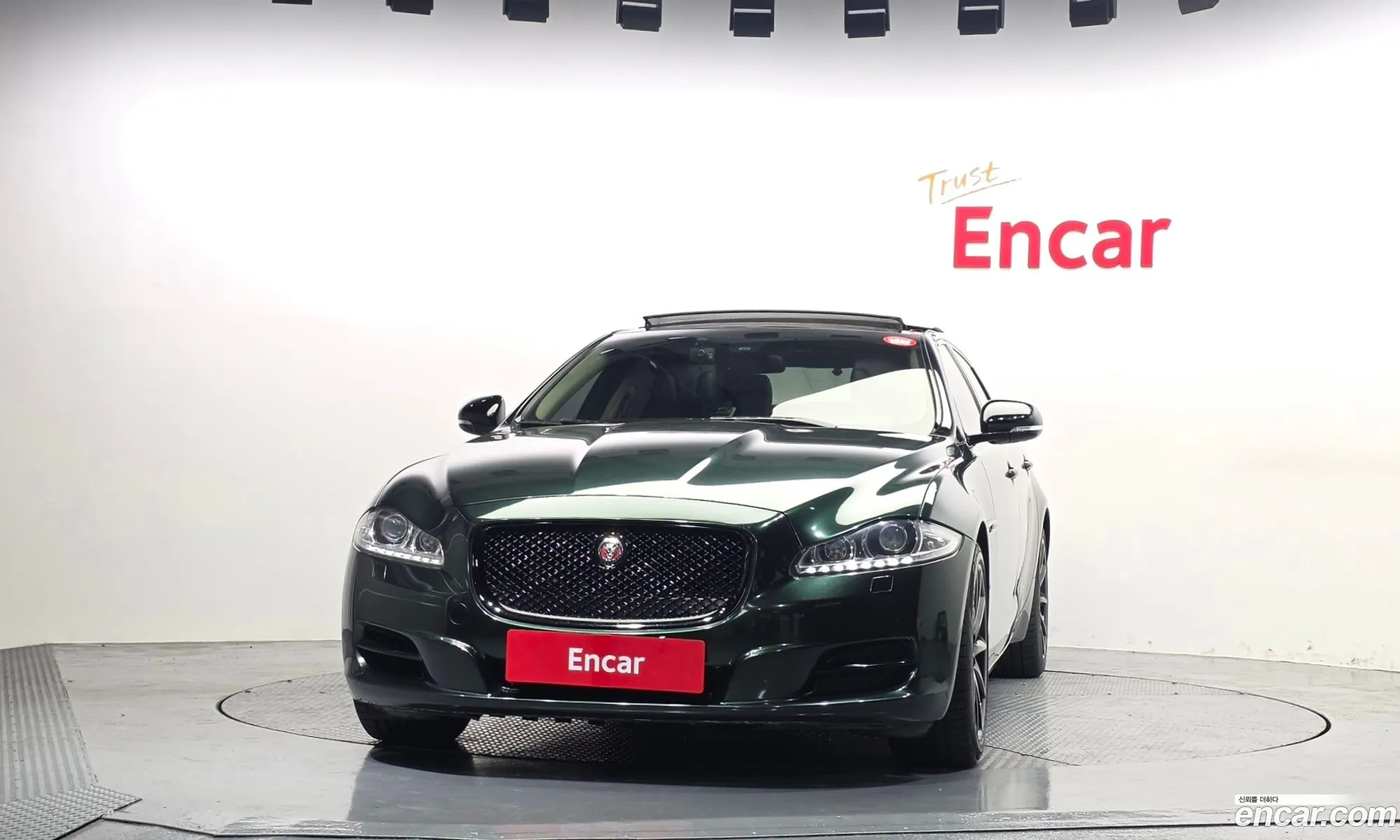 Jaguar XJ 2013 SAJAA2220ENV60401 — 20