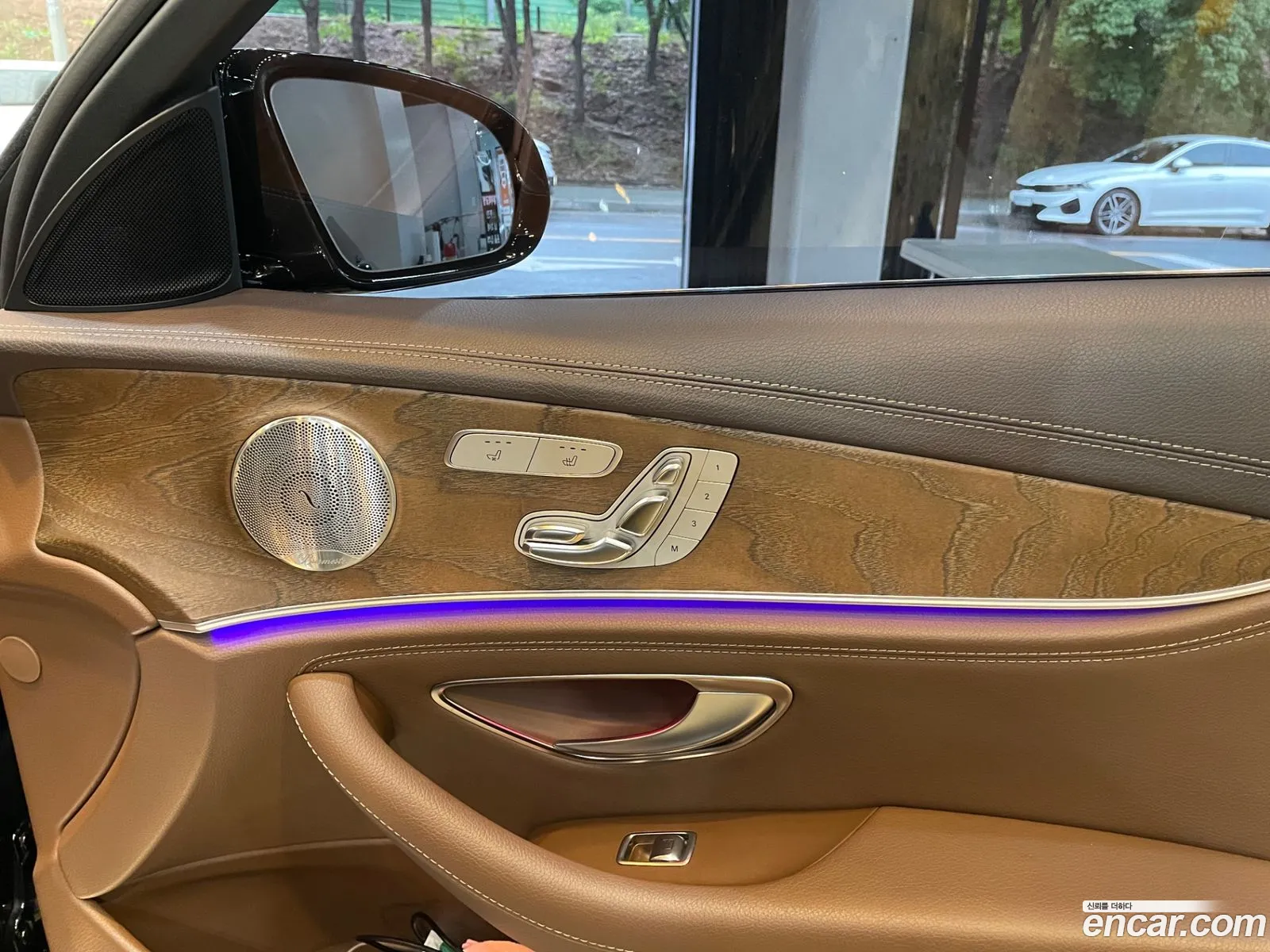 Mercedes-Benz E-Class W213 2018 — 14