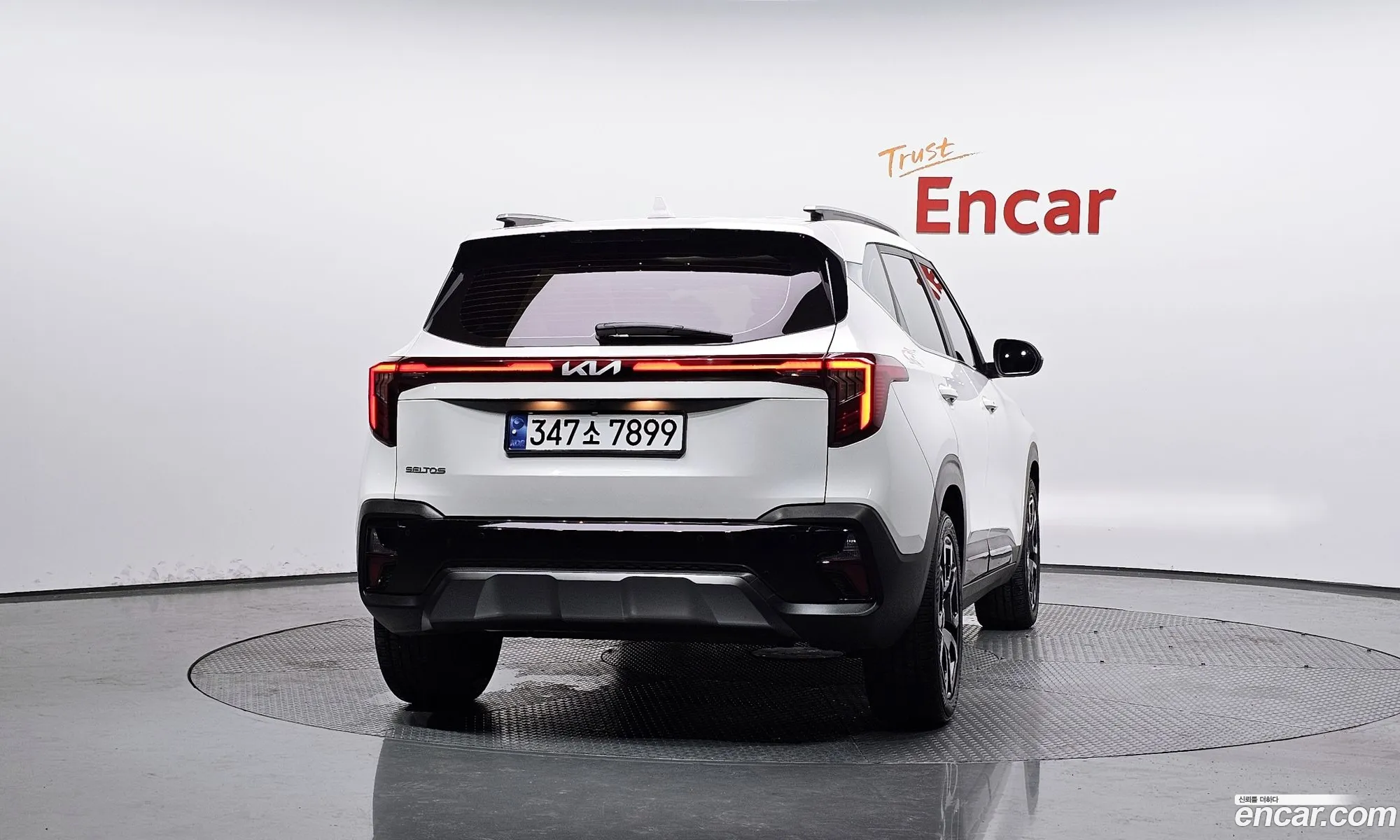 Kia Seltos 2022 — 17