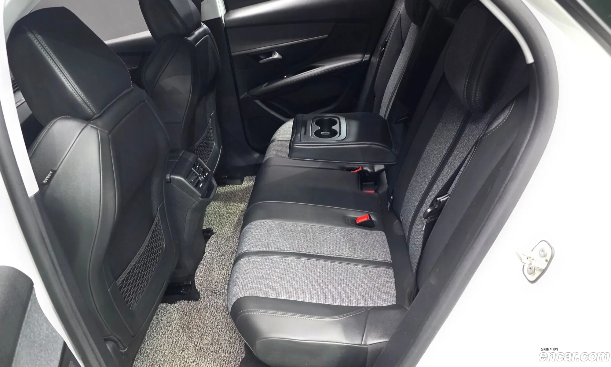 Peugeot 3008 2021 — 20