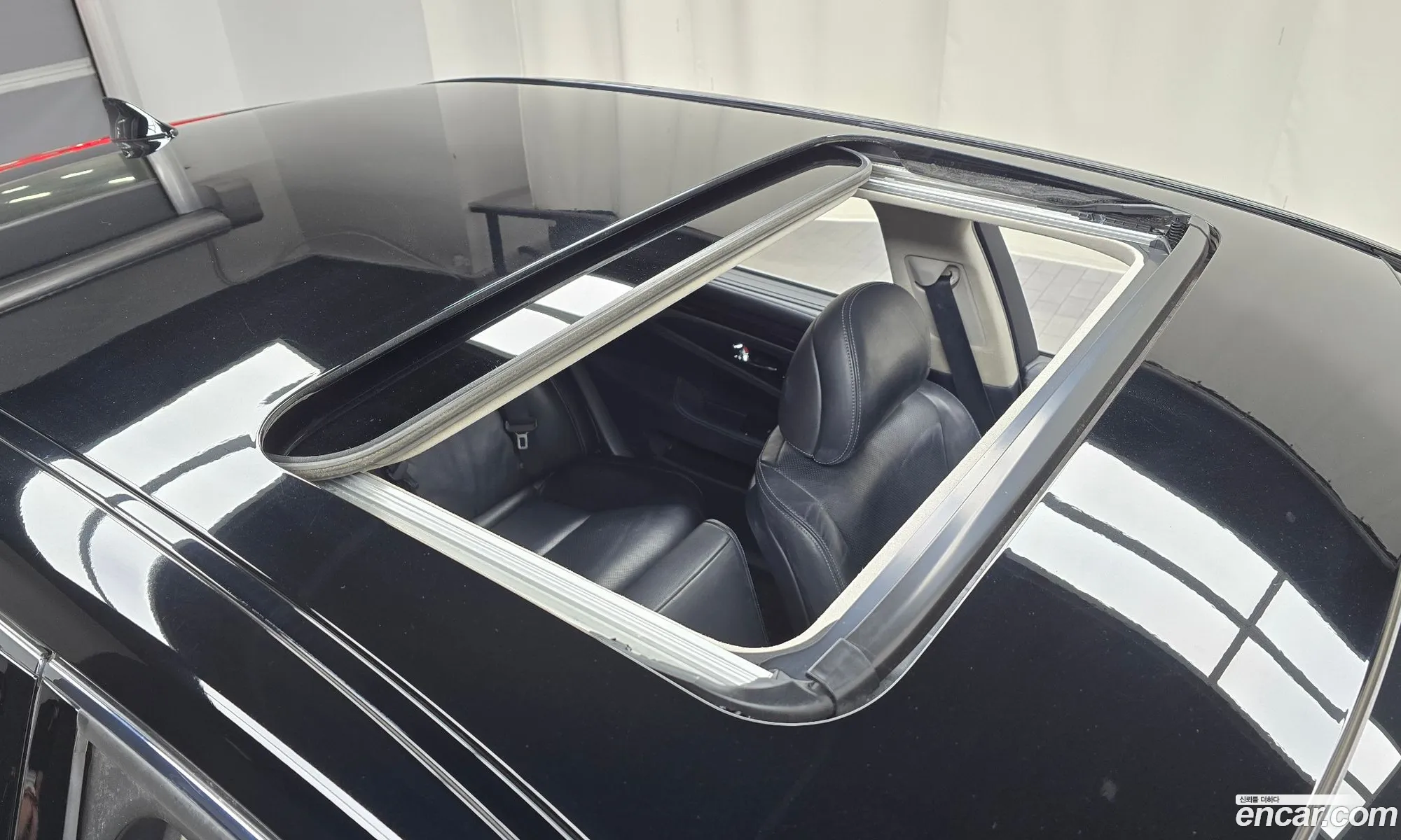 Lexus LS600hL 2013 JTHDU1EF6E5017564 — 8