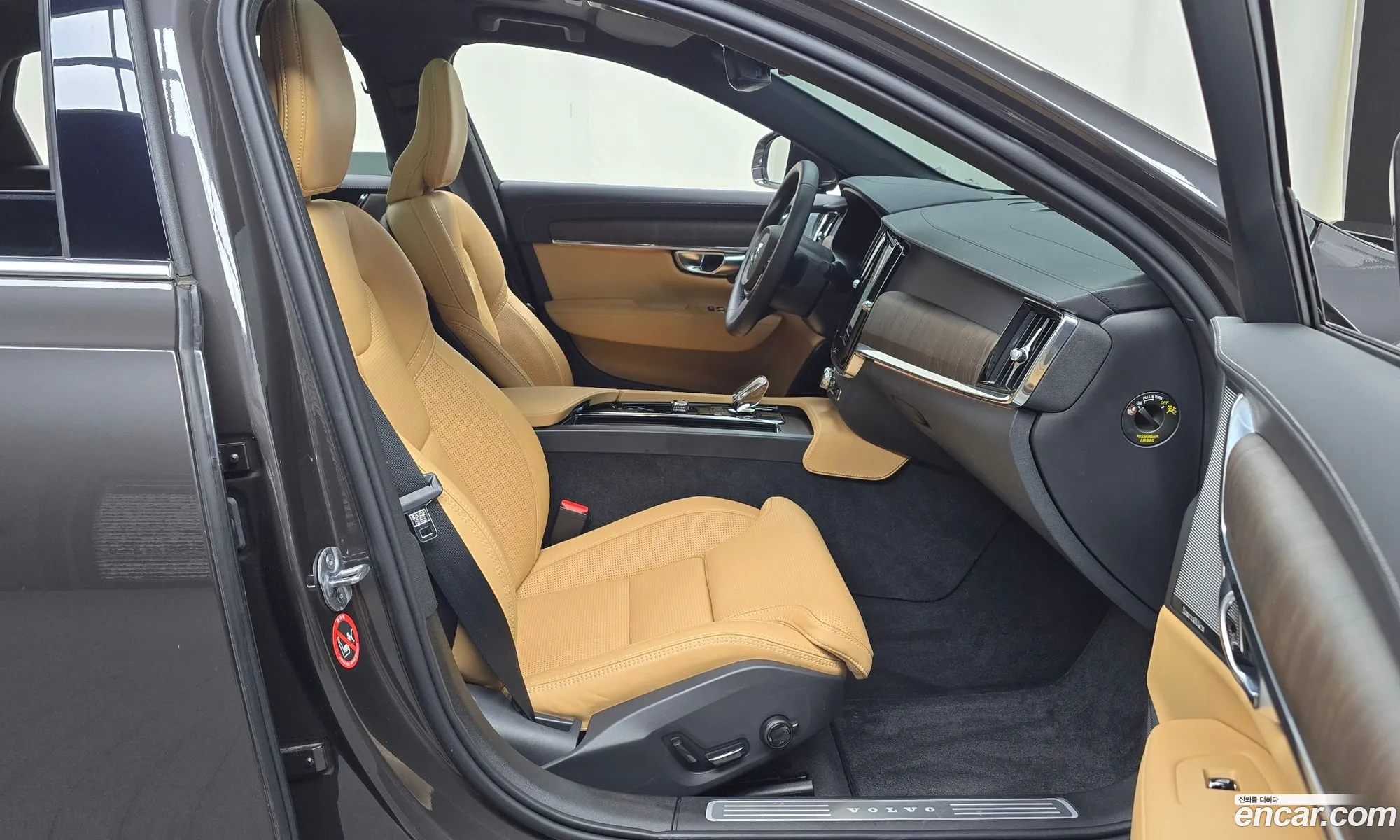 Volvo S90 2022 LVYPT0623PP326383 — 13