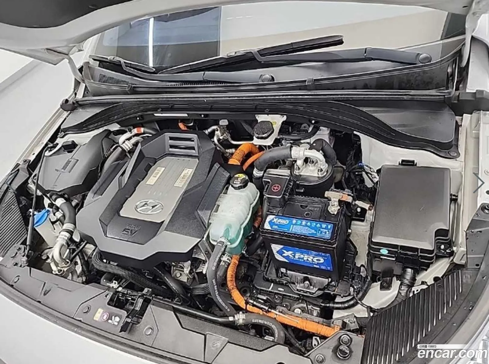 Hyundai Ioniq Electric 2016 — 16