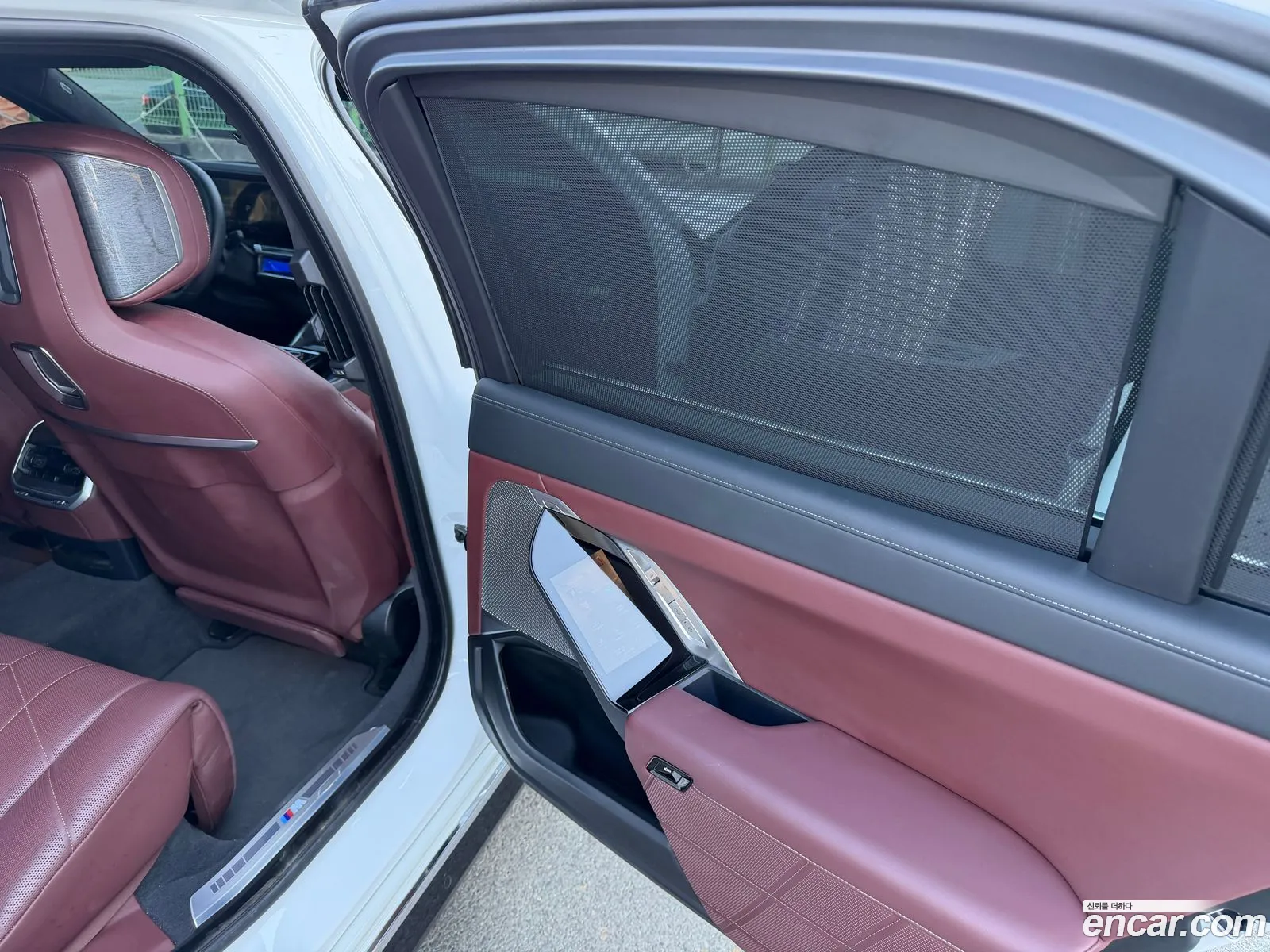 BMW 7 Series 2023 — 9