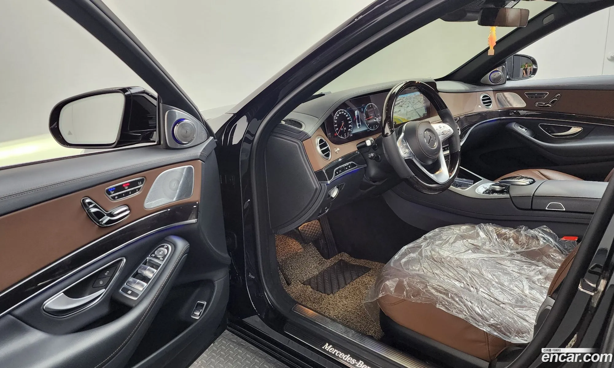 Mercedes-Benz S-Class W222 2019 — 17