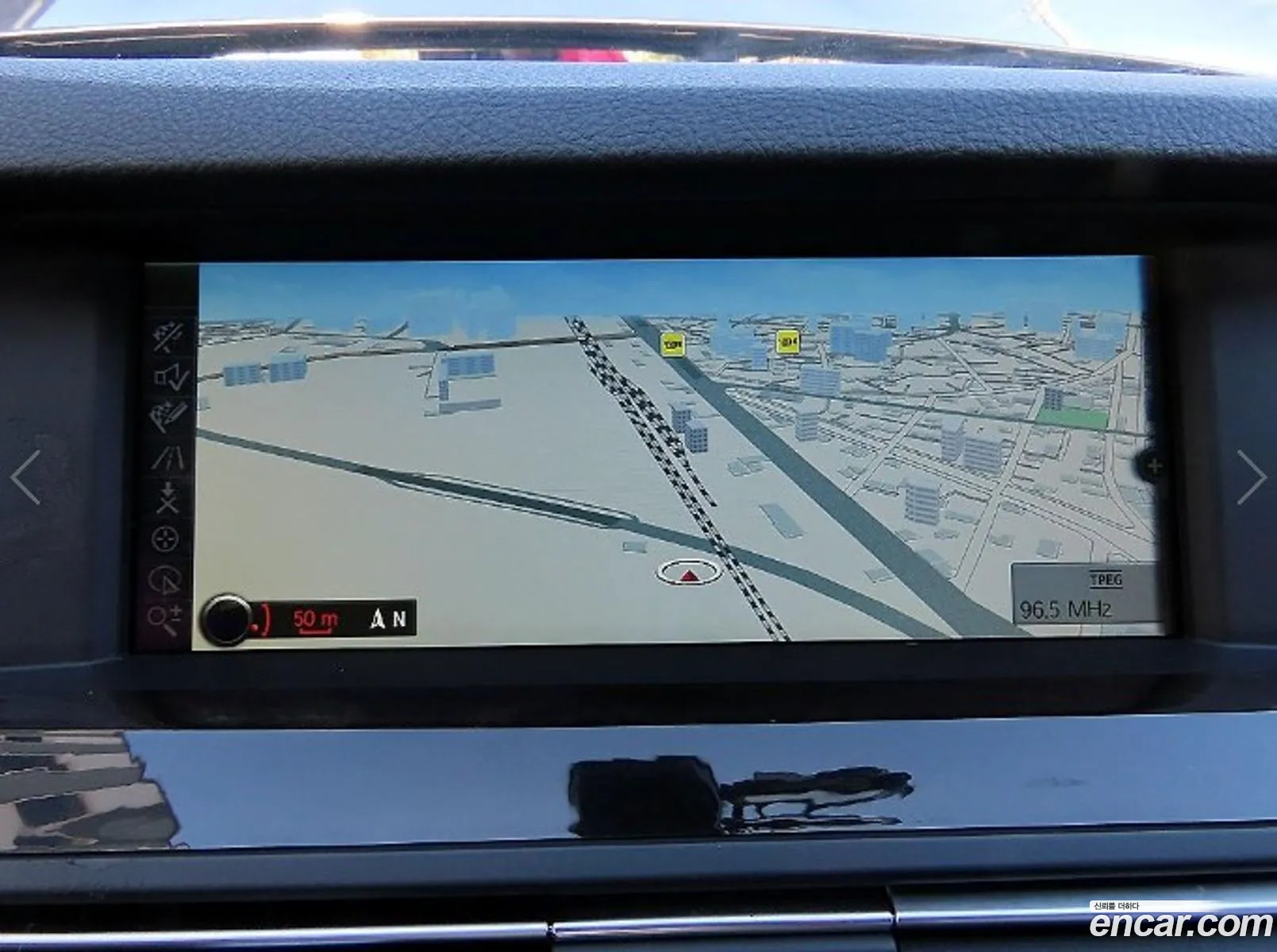 BMW 5 Series 2011 — 3