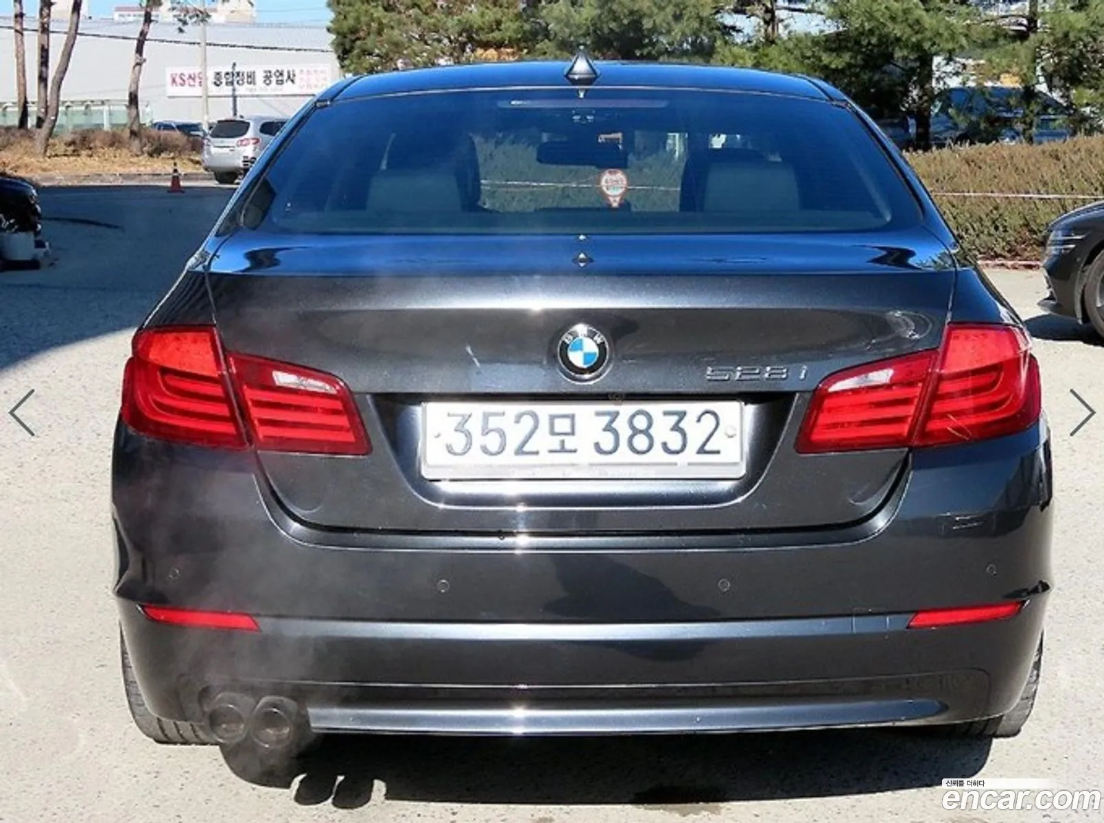 BMW 5 Series 2011 — 10