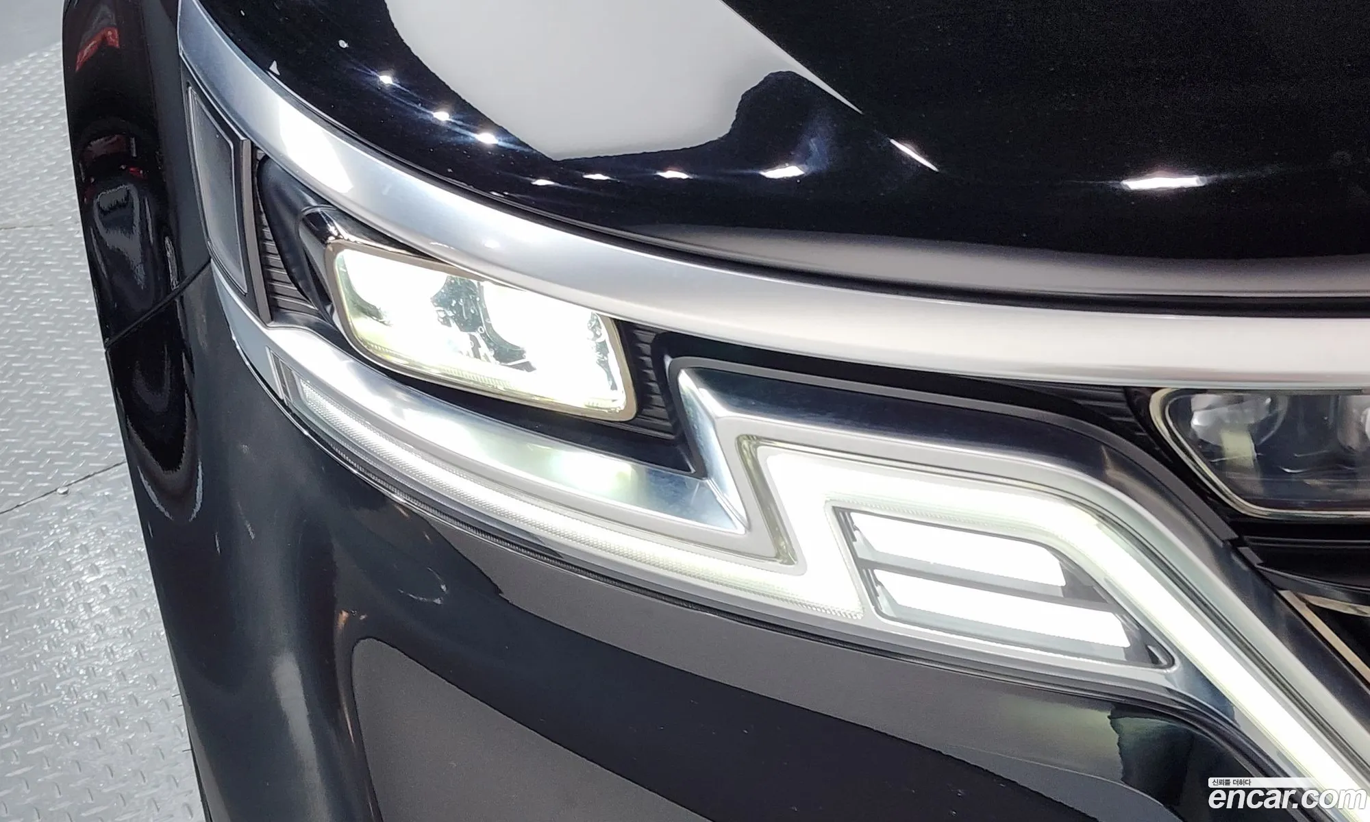 Kia Carnival 2021 — 30