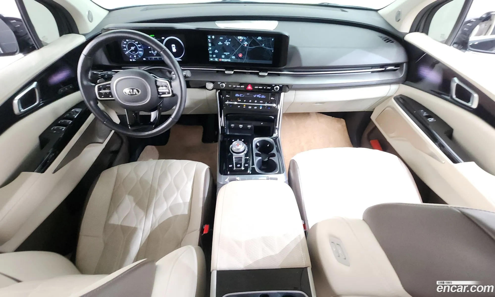 Kia Carnival 2021 — 14