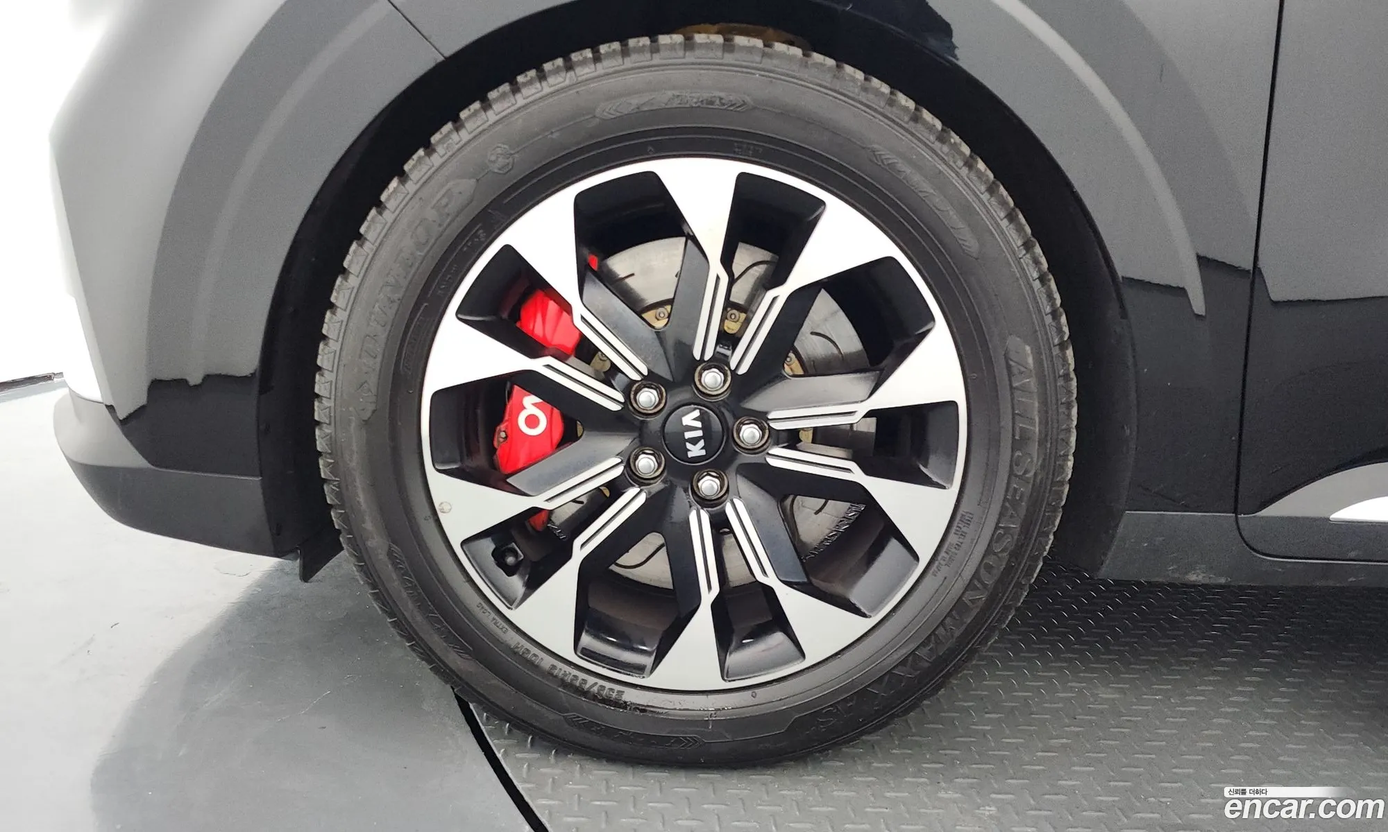 Kia Carnival 2021 — 12