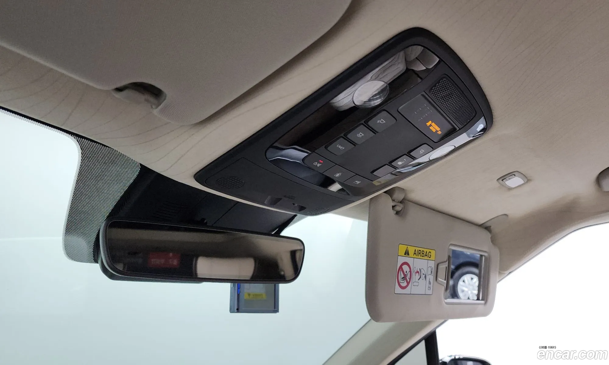 Kia Carnival 2021 — 3