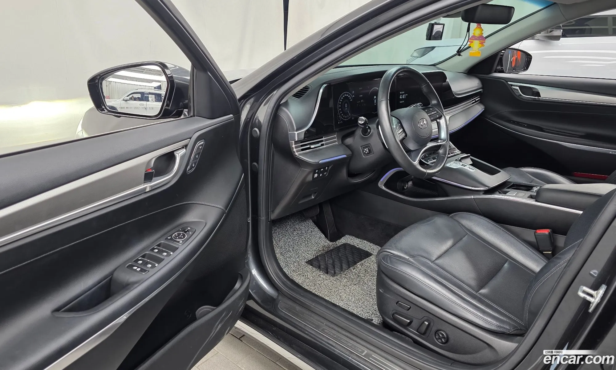 Hyundai Grandeur IG 2020 — 31