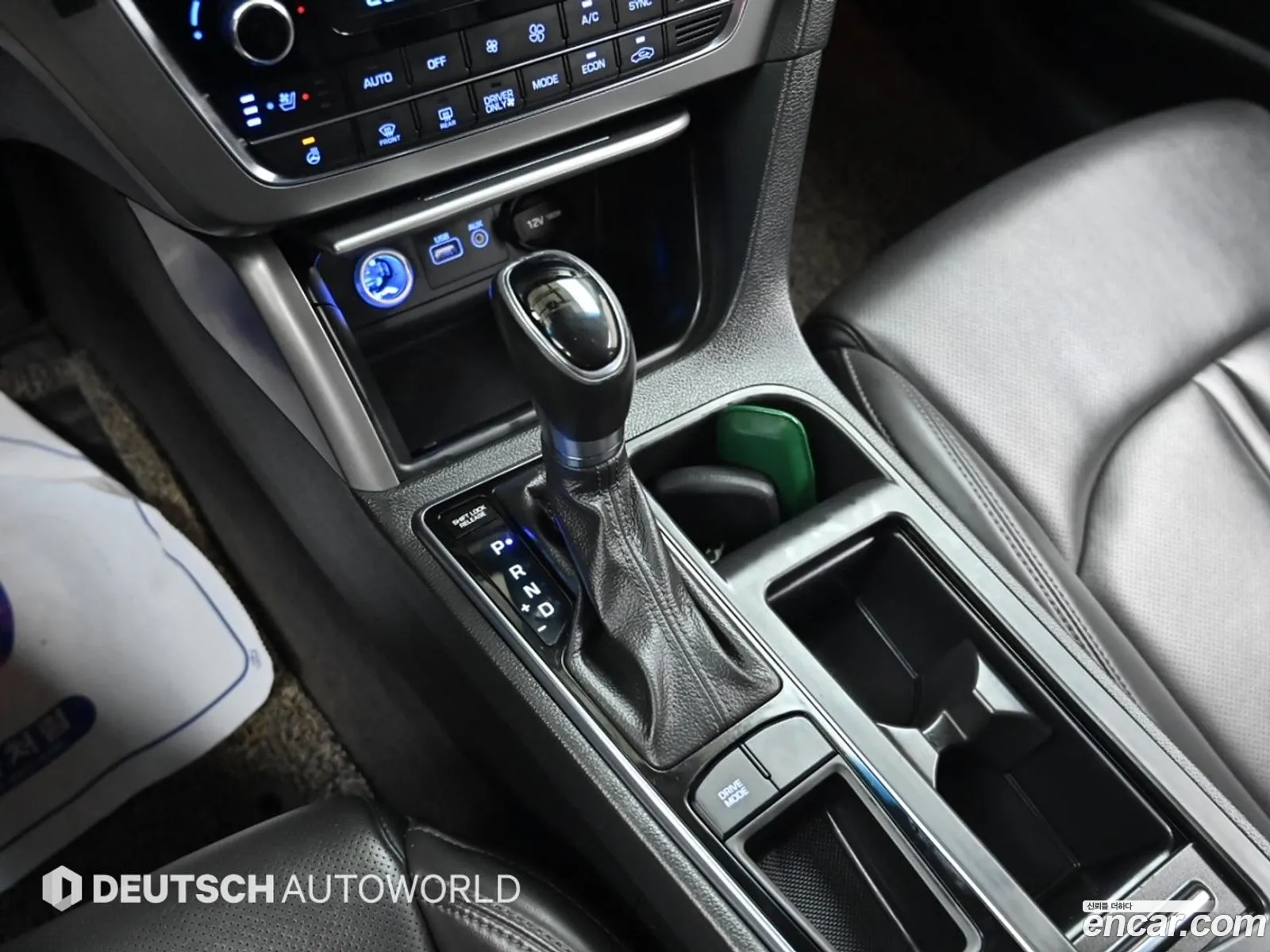 Hyundai LF Sonata Hybrid 2015 — 11
