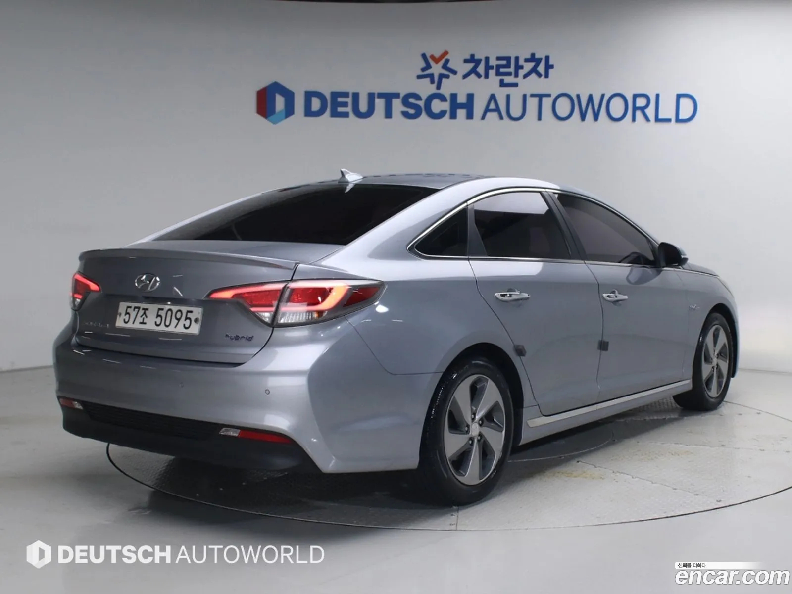 Hyundai LF Sonata Hybrid 2015 — 16
