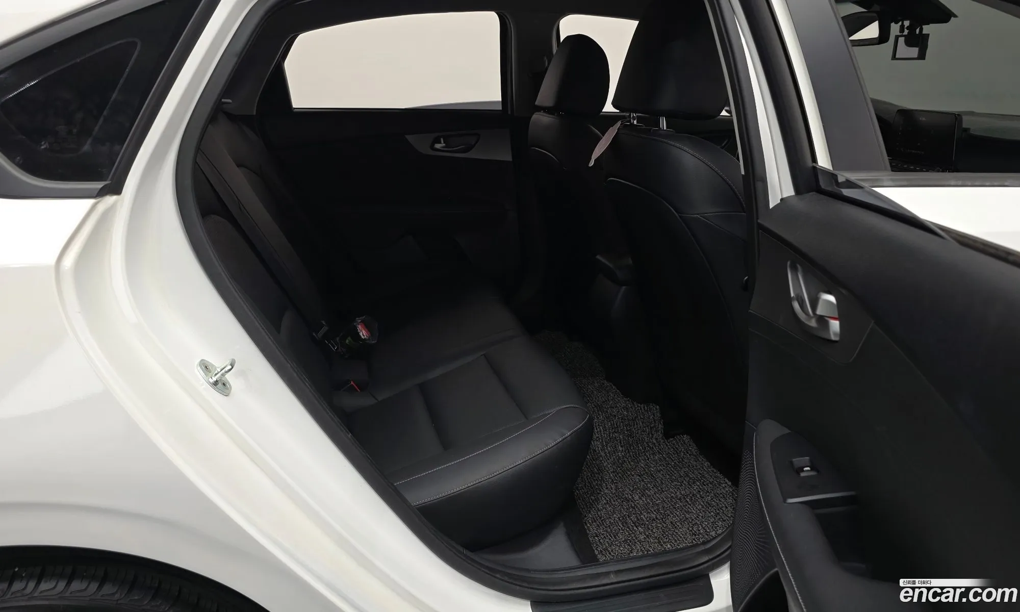 Kia K3 2019 — 31