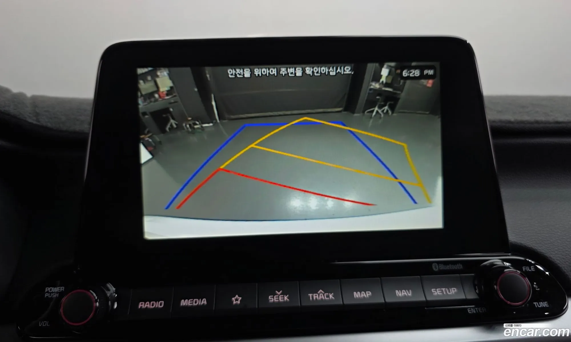 Kia K3 2019 — 17