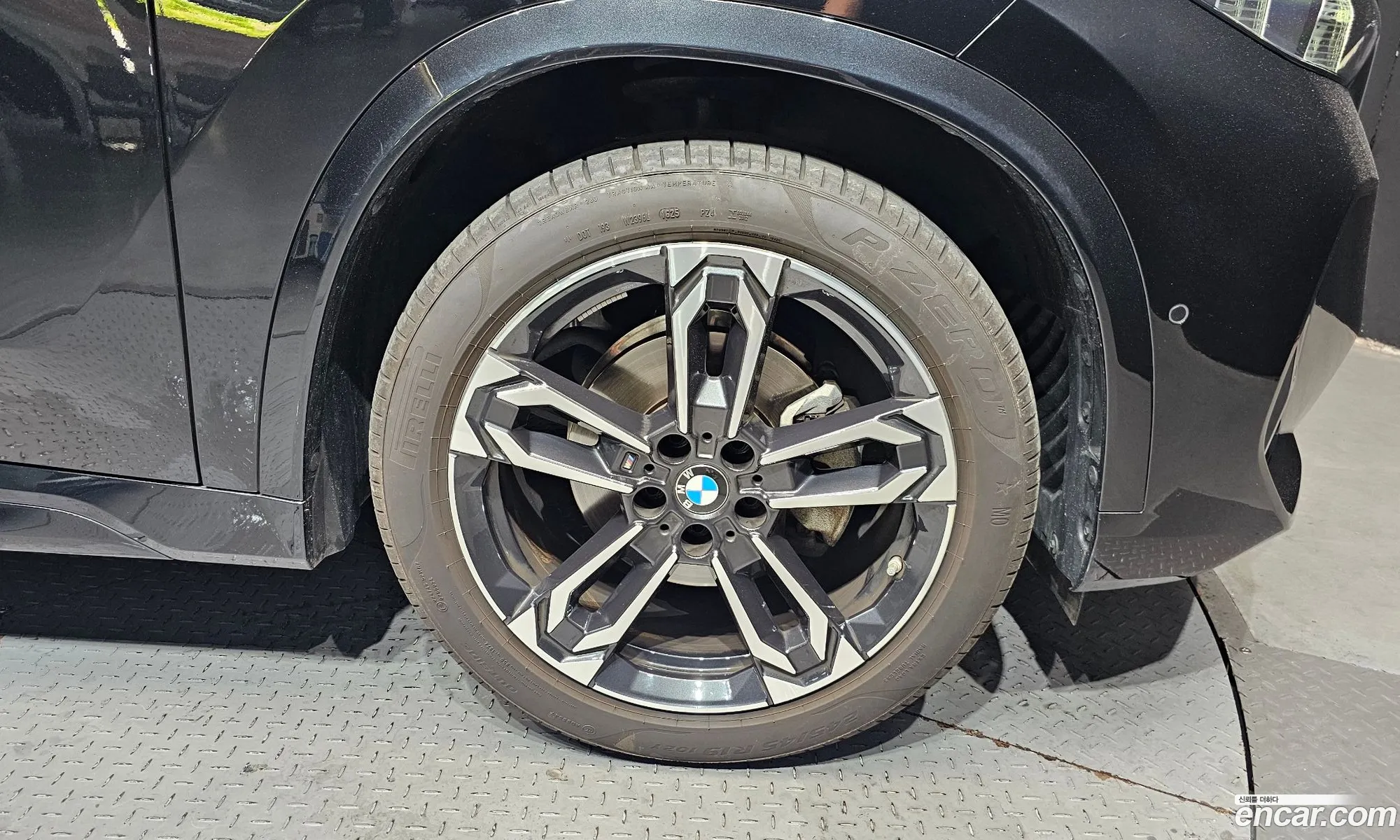 BMW X1 2025 WBA51EE05S5347884 — 18