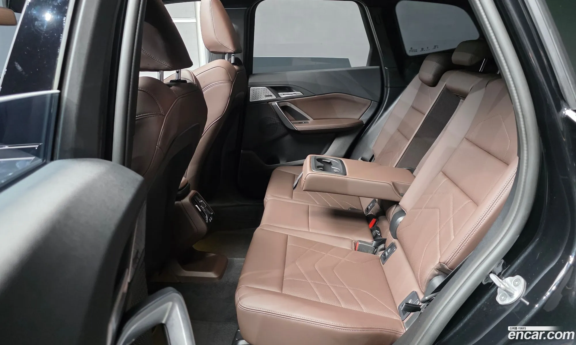 BMW X1 2025 WBA51EE05S5347884 — 30