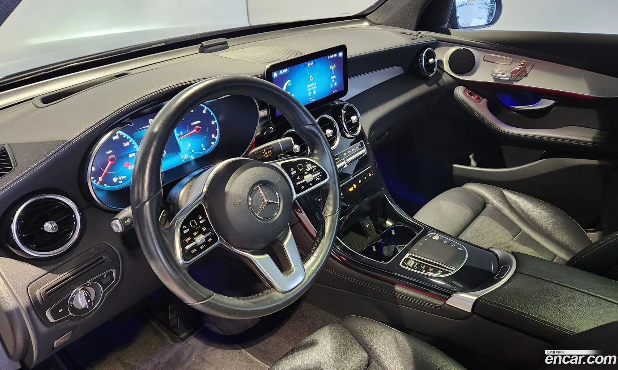 Mercedes-Benz GLC-Class X253 2020 — 11