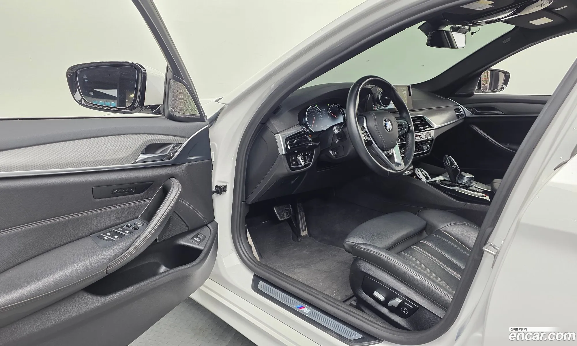 BMW 5 Series 2017 WBAJC3102JG995933 — 15